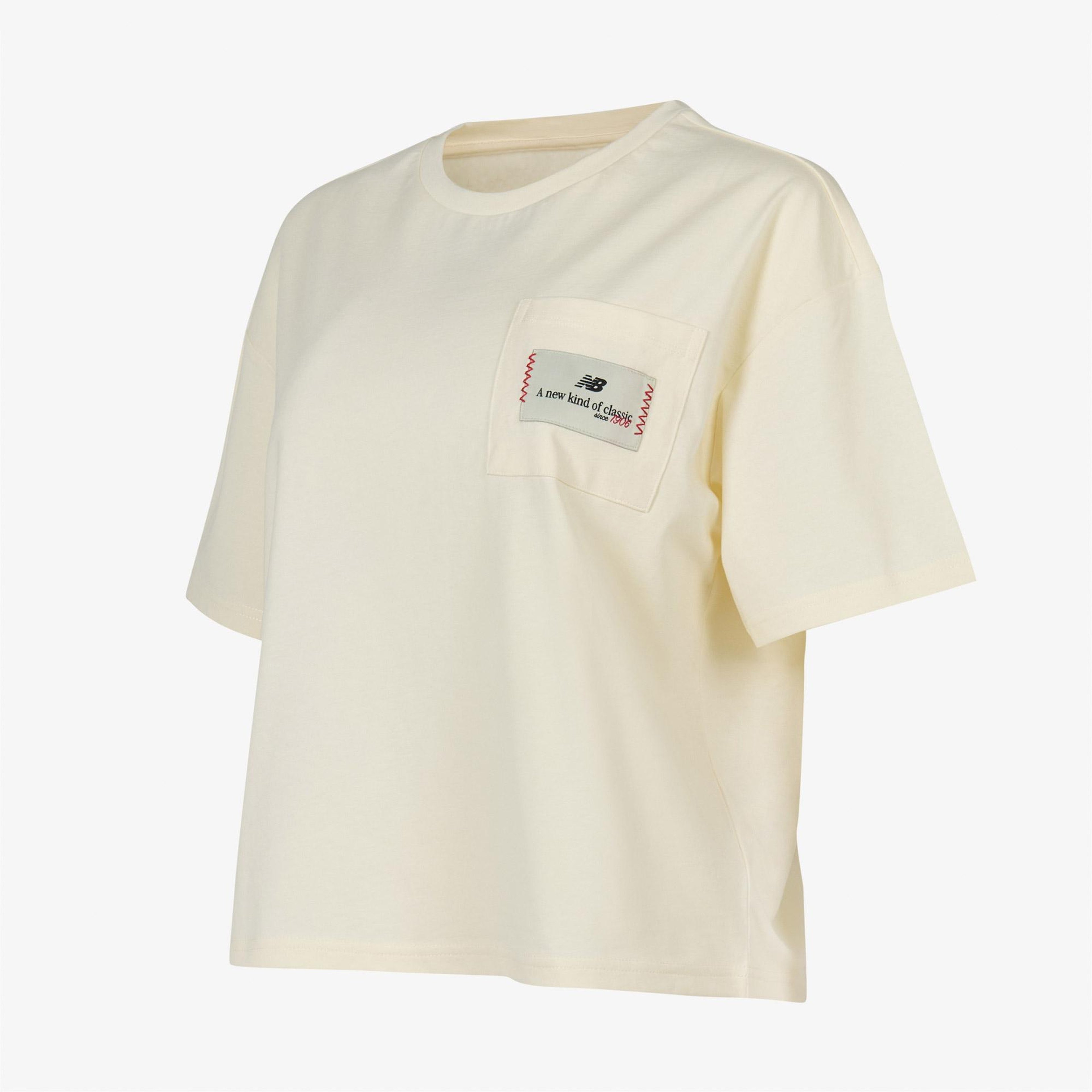 New Balance WNT1605 Lifestyle Kadın Bej T-Shirt