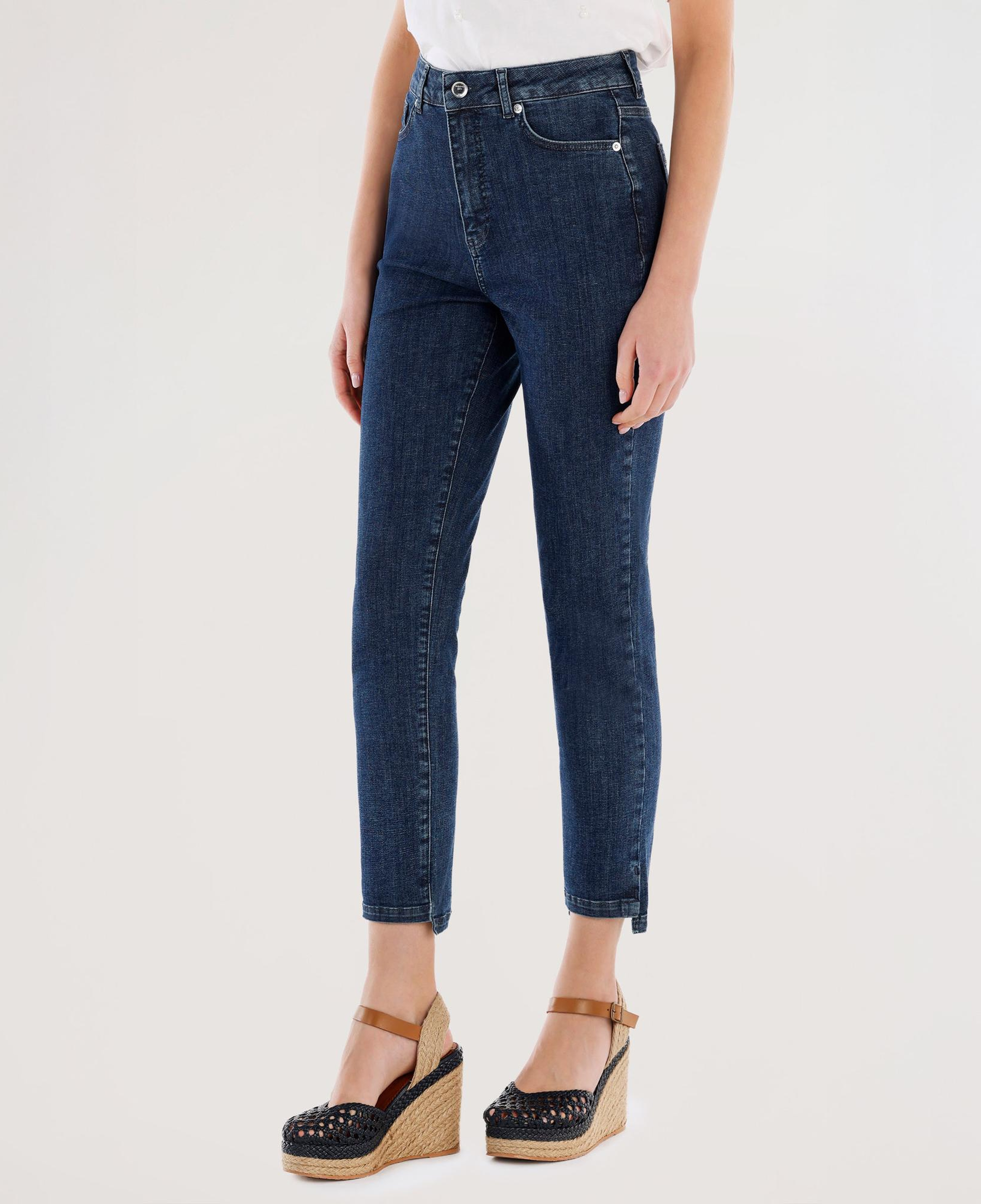 YARGICI Paça Yırtmaç Detaylı Normal Bel Dar Boru Paça Denim Pantolon