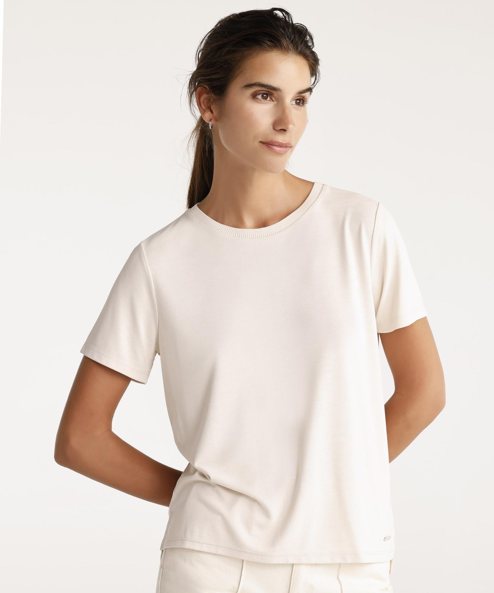 YARGICI Yaka Detaylı T-shirt