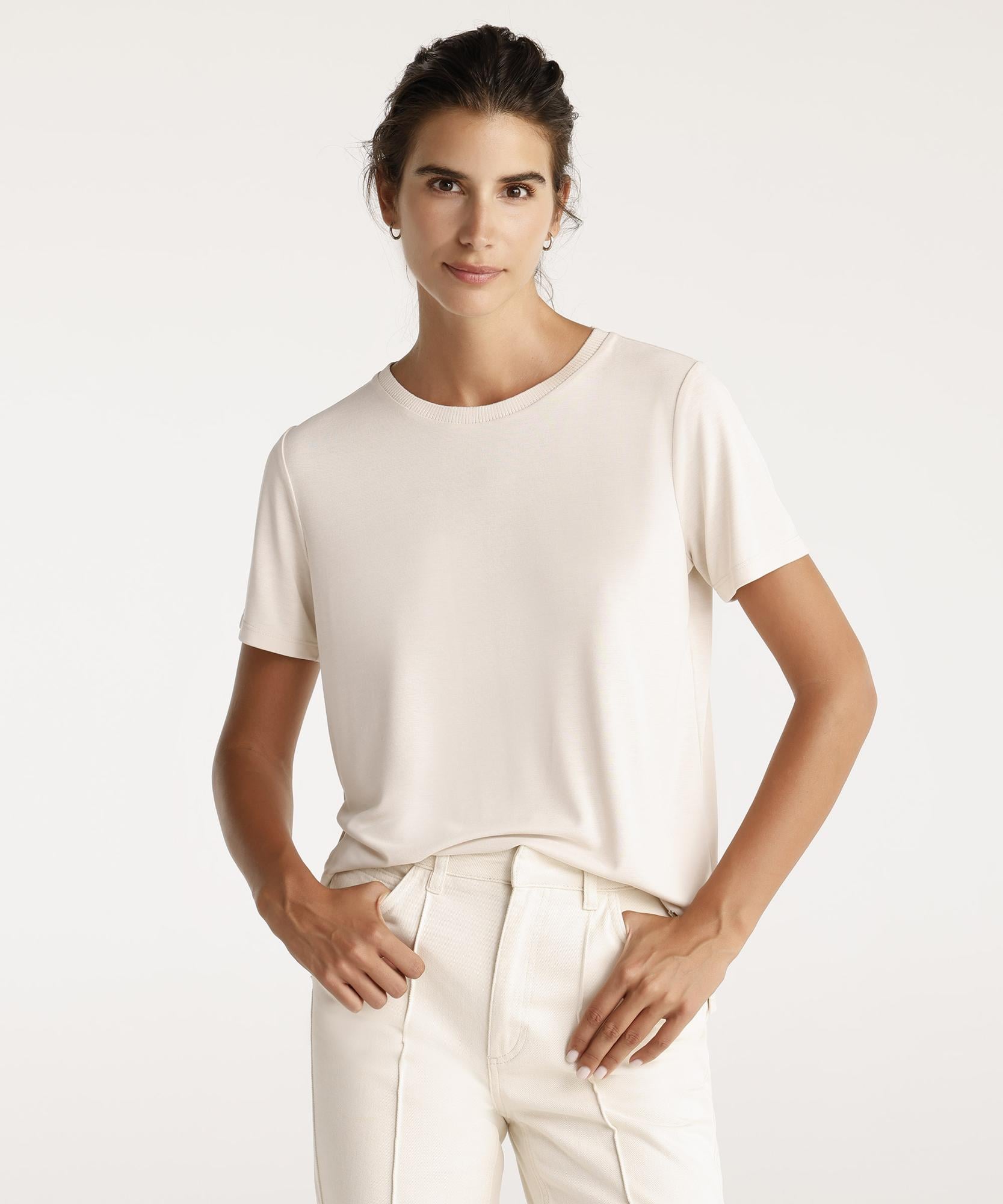 YARGICI Yaka Detaylı T-shirt