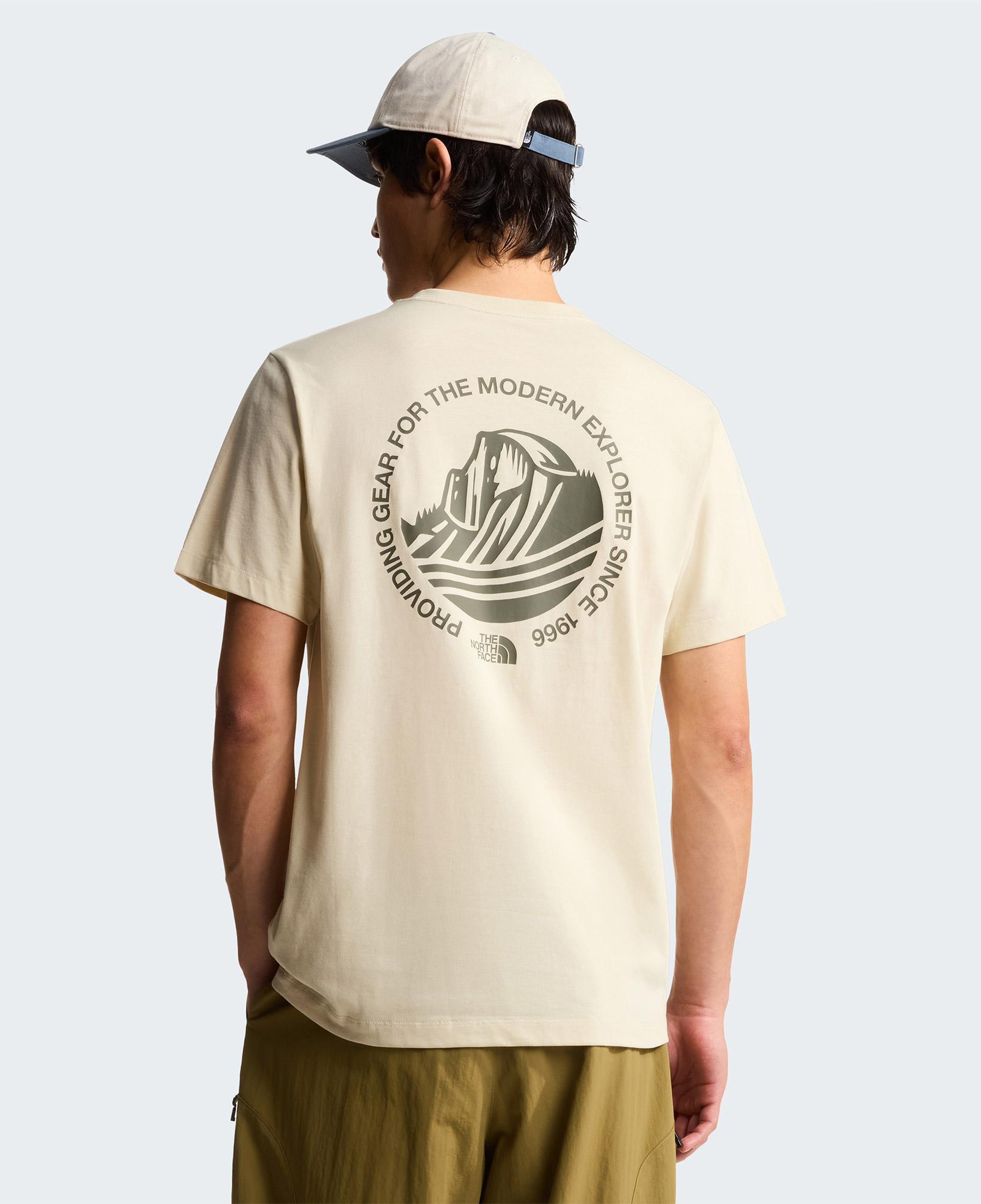 The North Face Monte Regular Short Sleeve Graphic Erkek Bej T-Shirt
