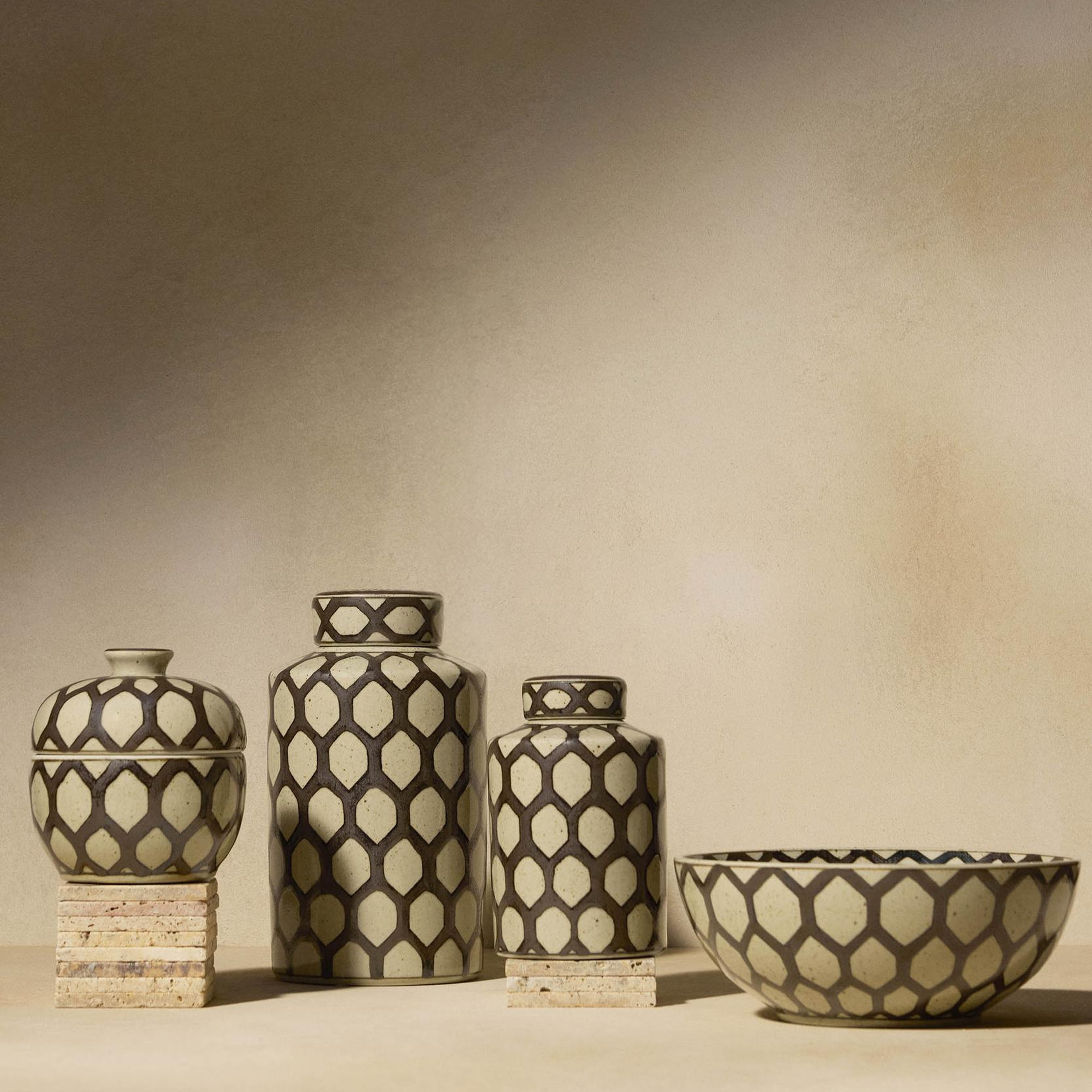 YARGICI Geometrik Desenli Seramik Kutu(15x16 Cm)
