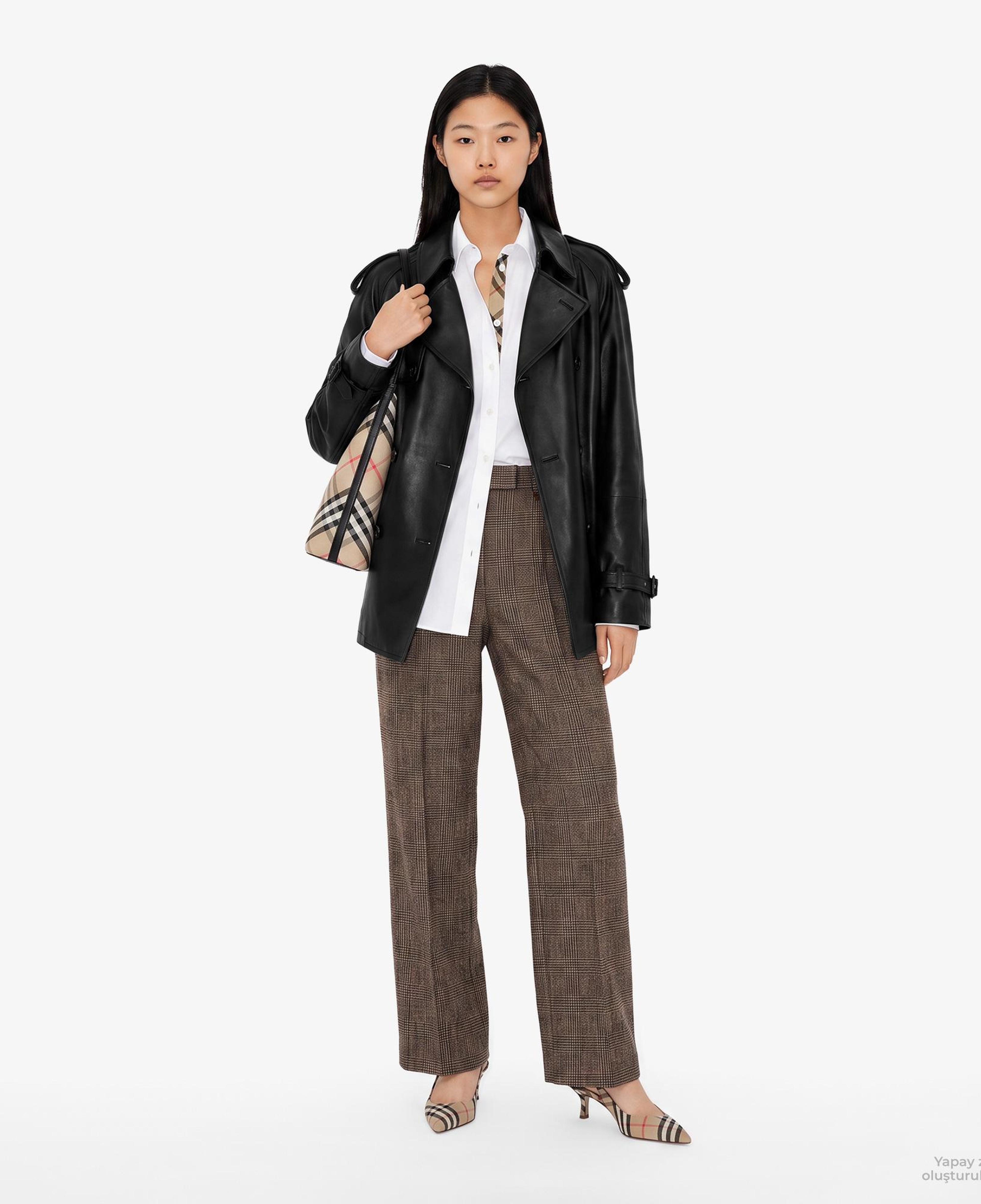 Burberry Leadenham Erkek Siyah Deri Mont
