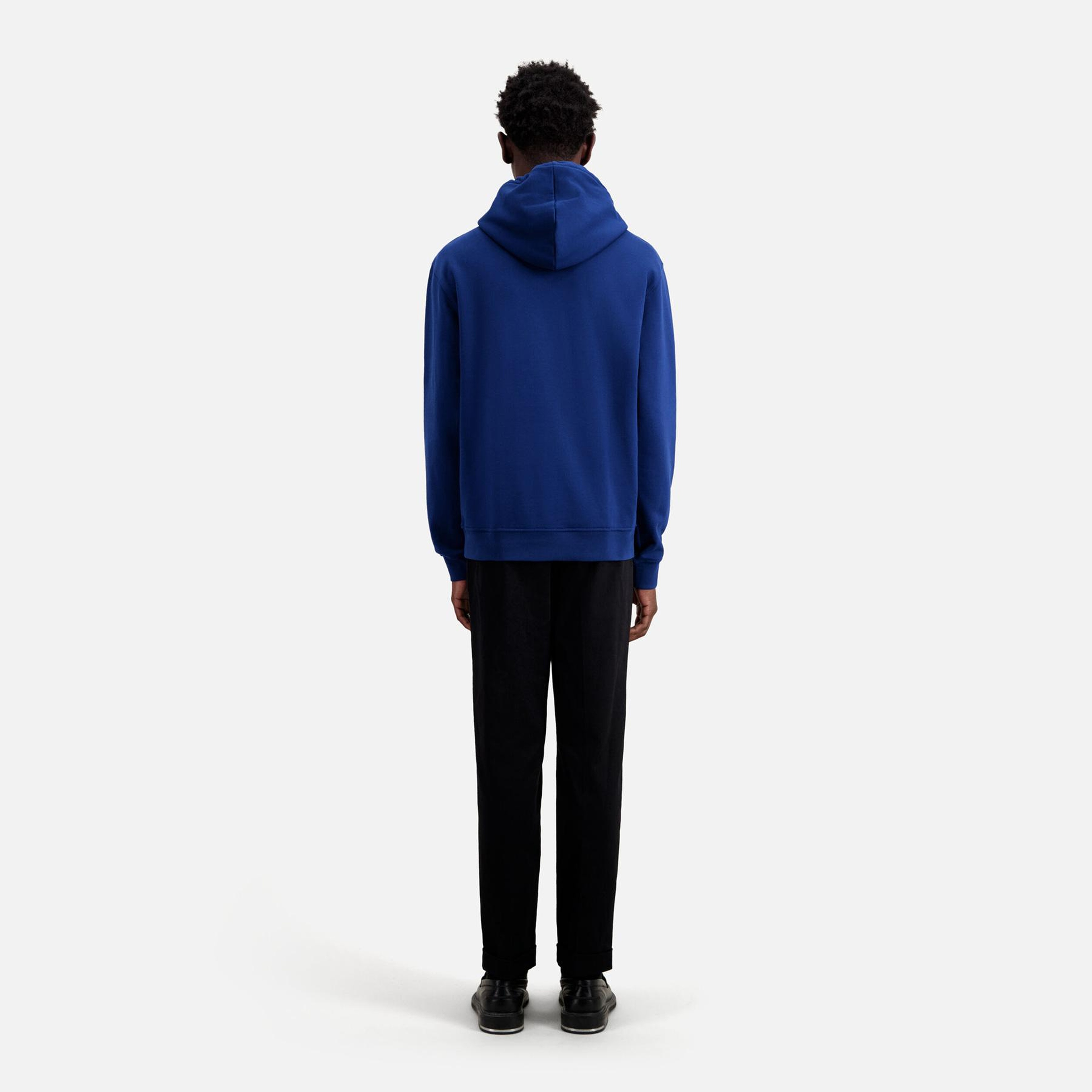 ERKEK KAPÜŞONLU BASKILI MAVİ SWEATSHIRT