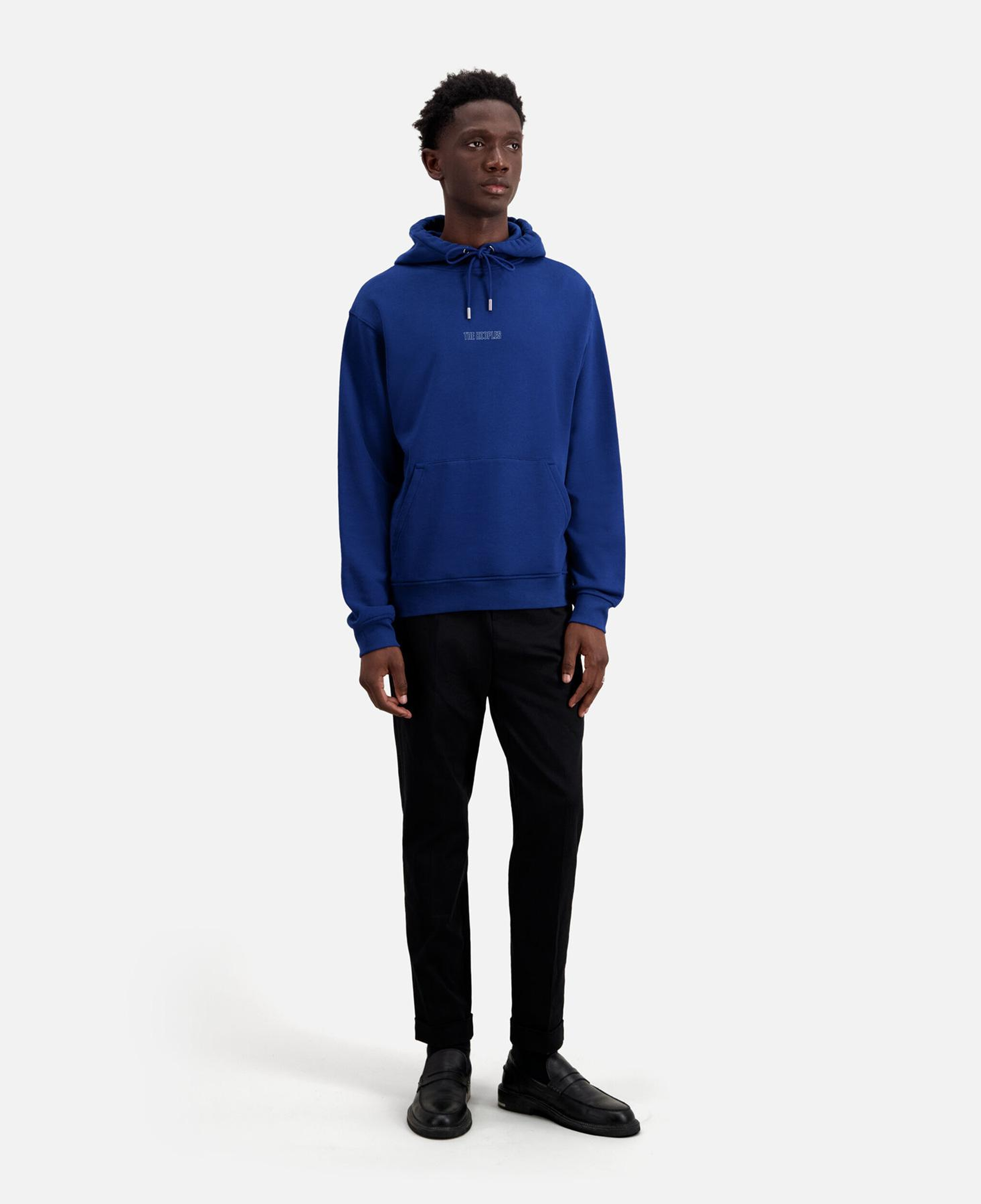 ERKEK KAPÜŞONLU BASKILI MAVİ SWEATSHIRT