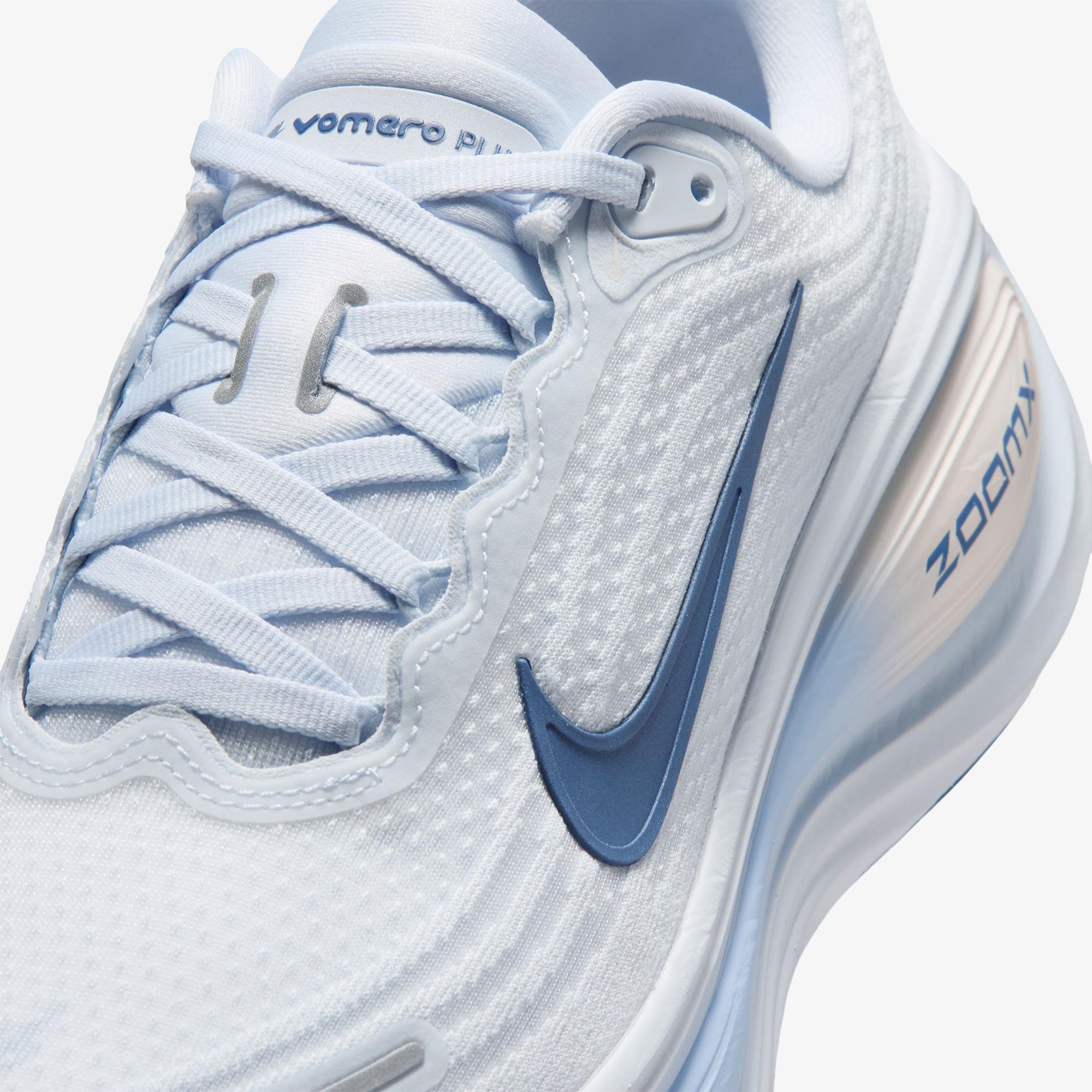 Nike Vomero Plus Kadın Mavi Koşu Ayakkabısı