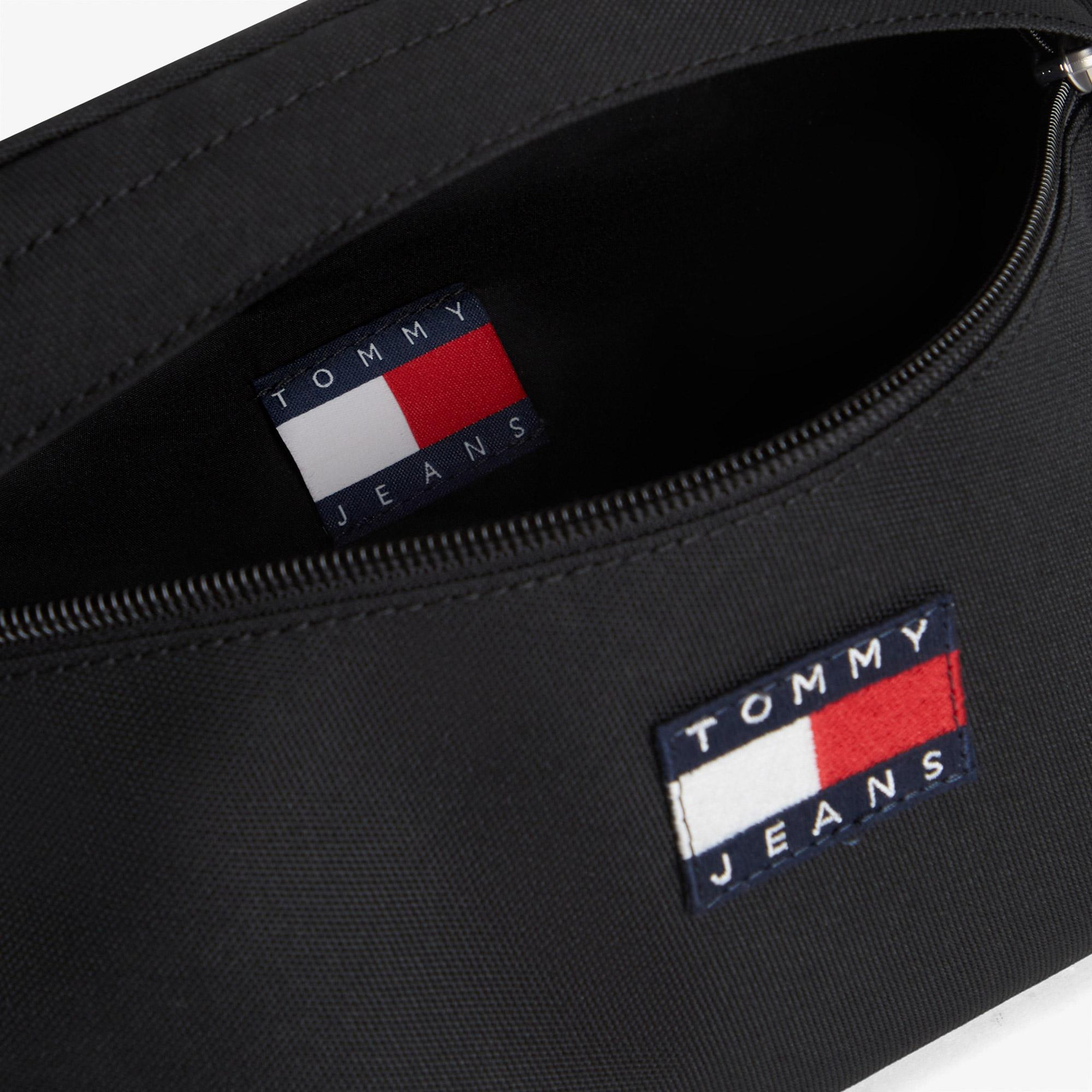 Tommy Hilfiger Essential Daily Bumbag Erkek Siyah Bel Çantası