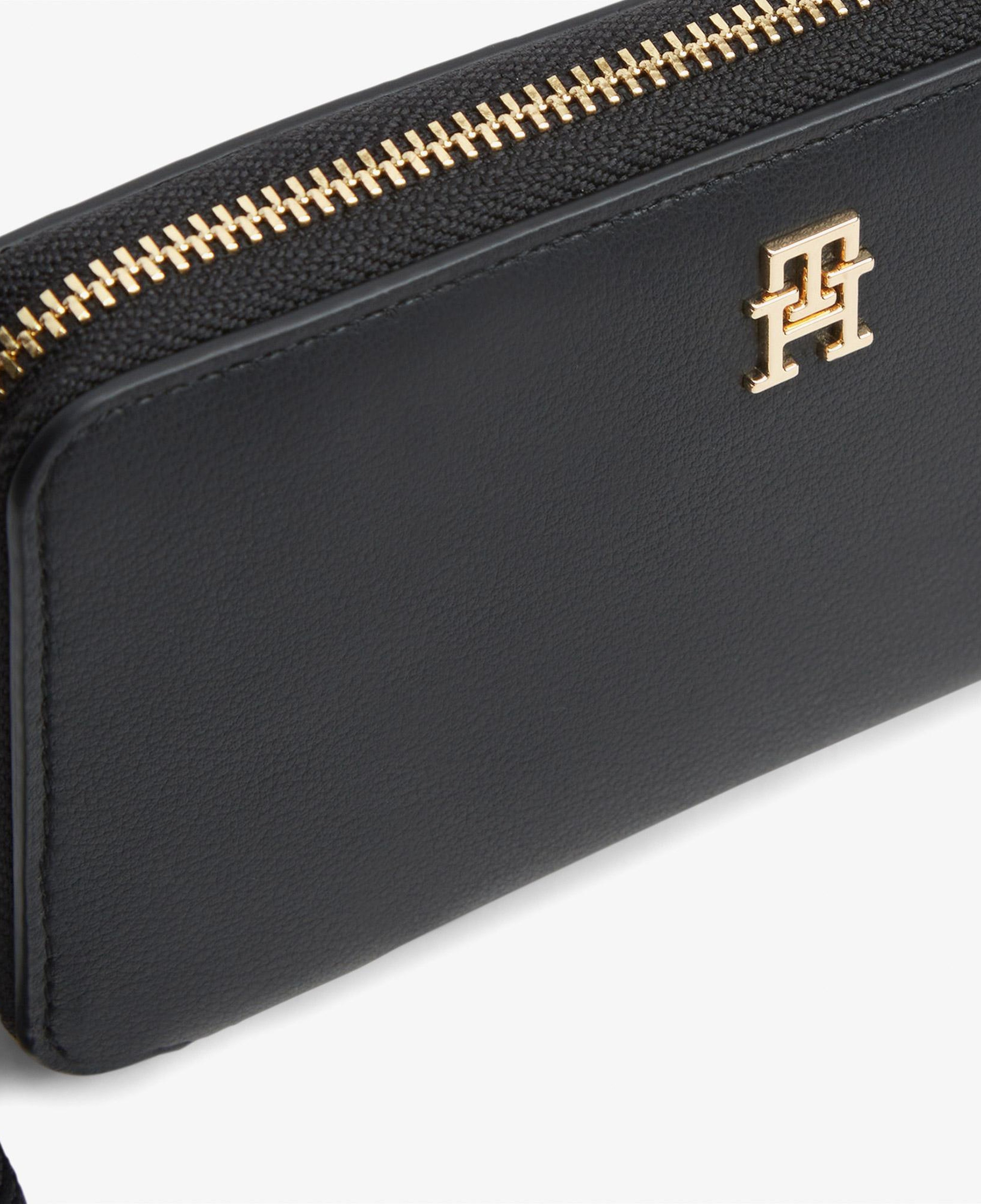 Tommy Hilfiger Logotape Compact Zip Around Kadın Siyah Cüzdan