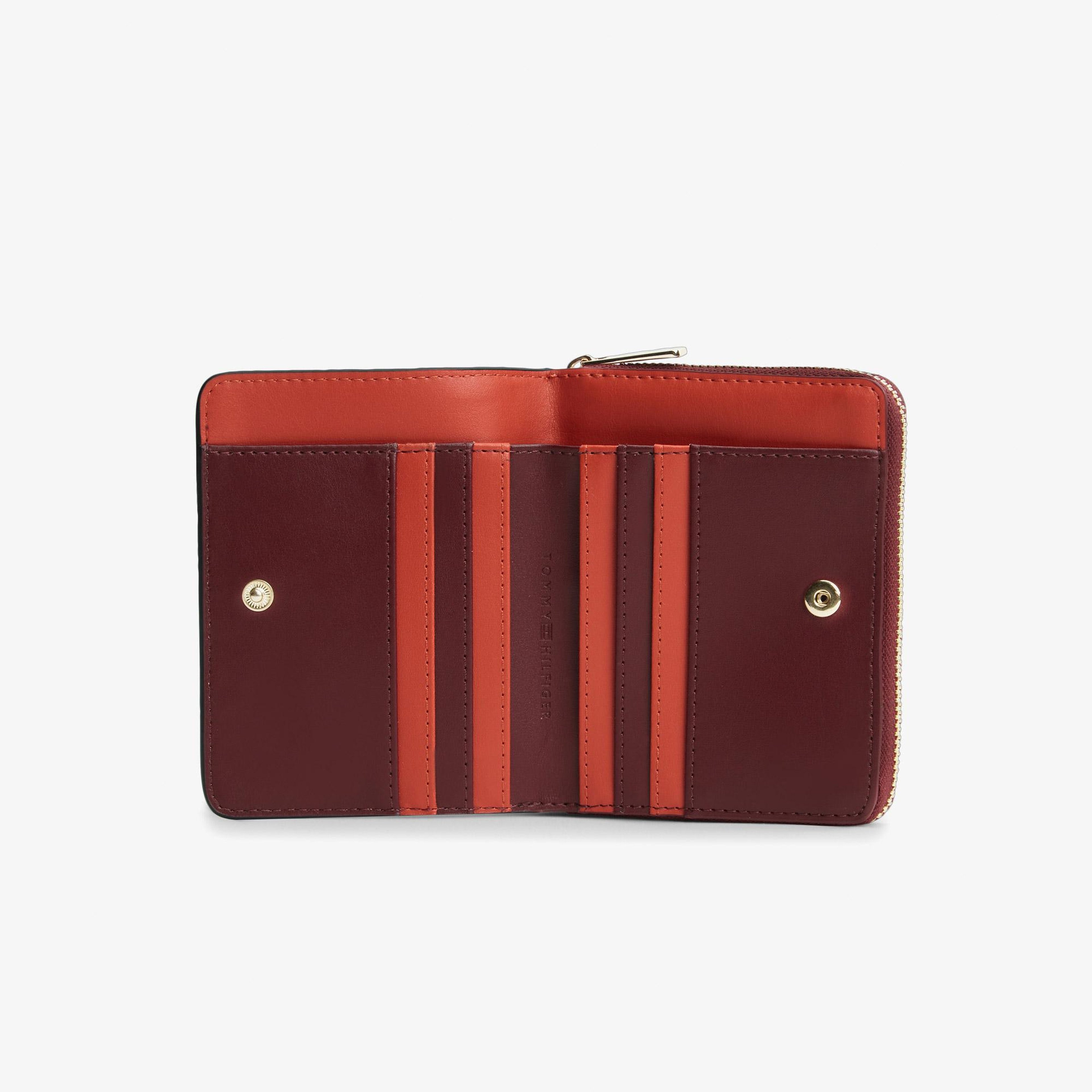 Tommy Hilfiger Icon Seasonal Kadın Bordo Cüzdan