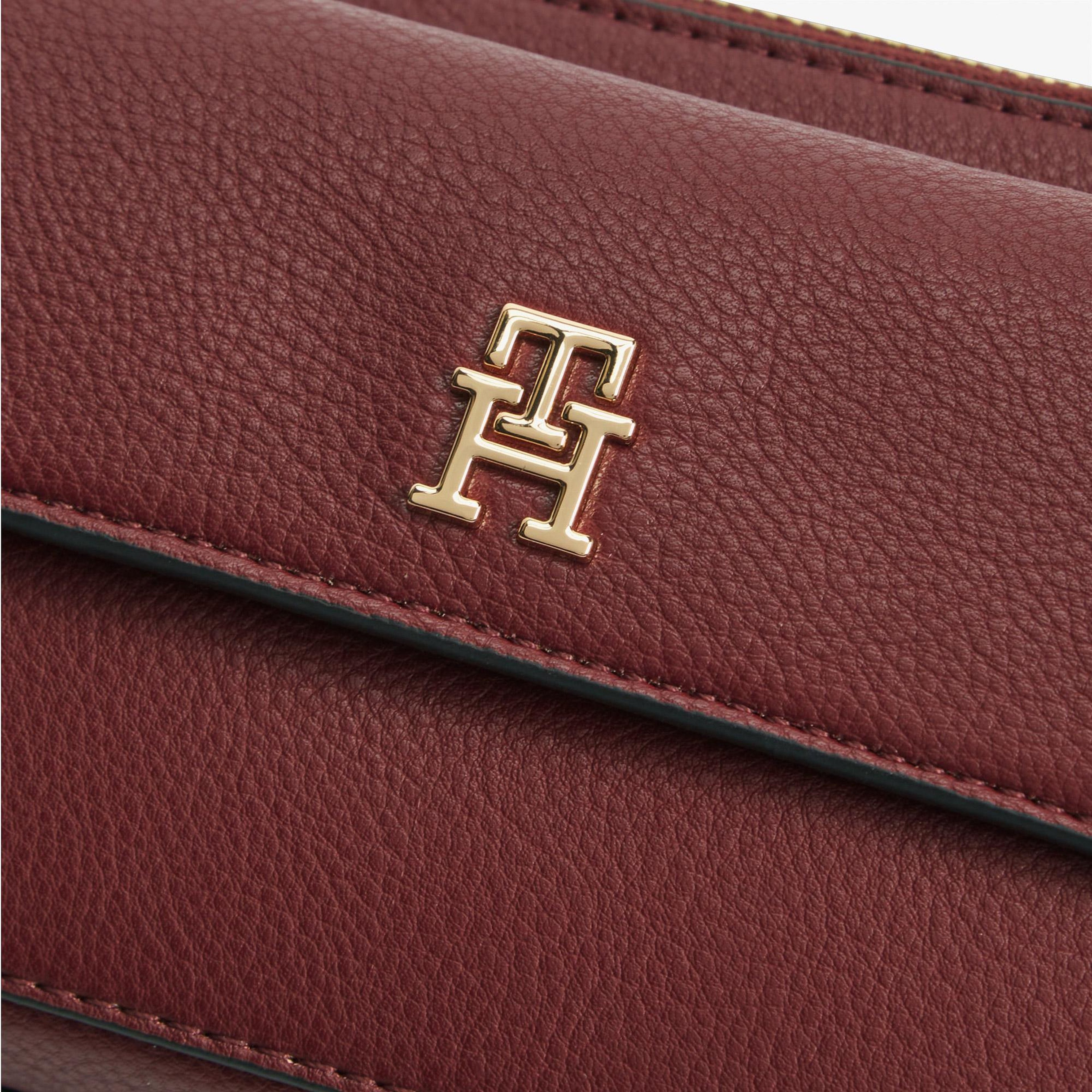 Tommy Hilfiger Icon Kadın Bordo Çapraz Çanta