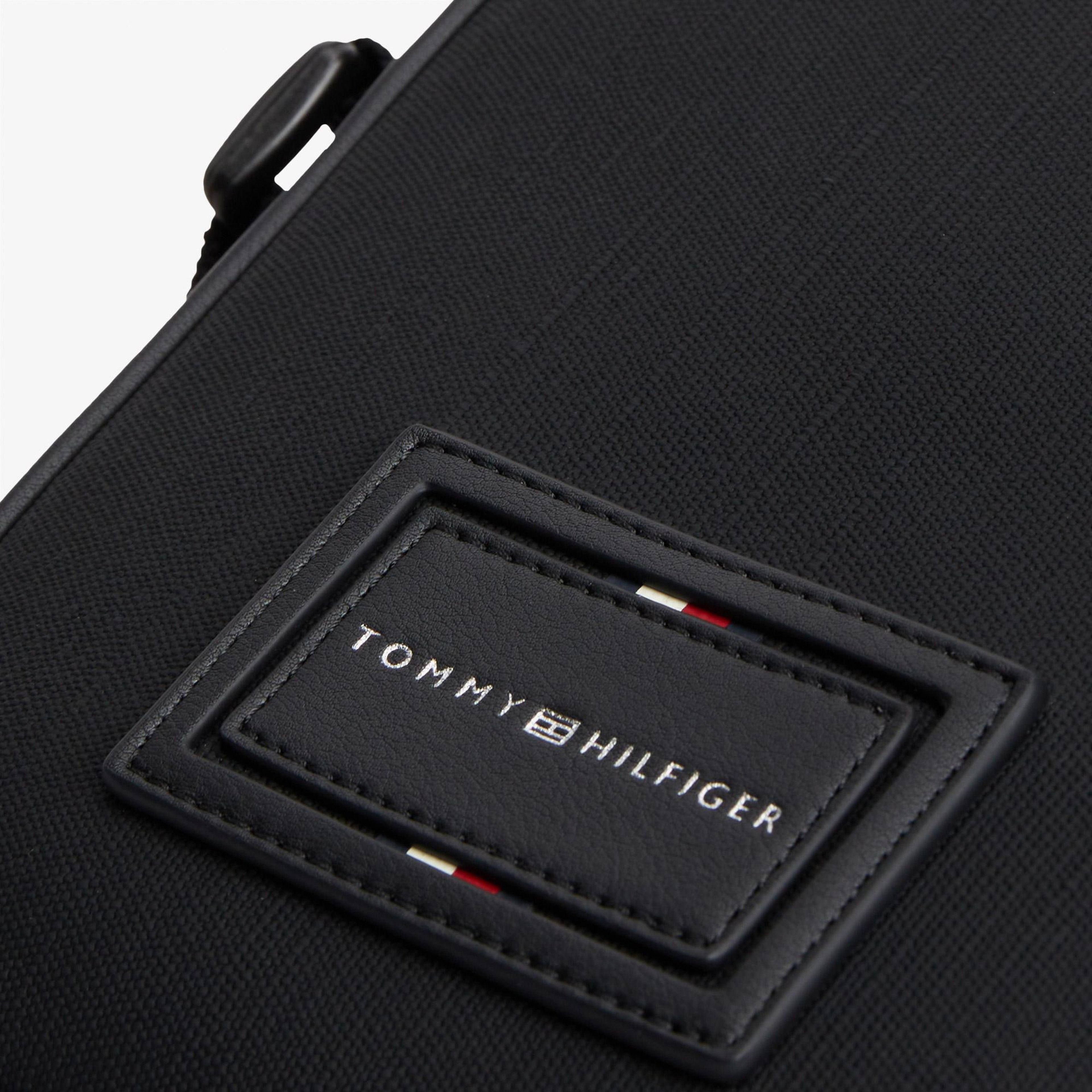 Tommy Hilfiger Foundation Mini Reporter Erkek Siyah Çapraz Çanta