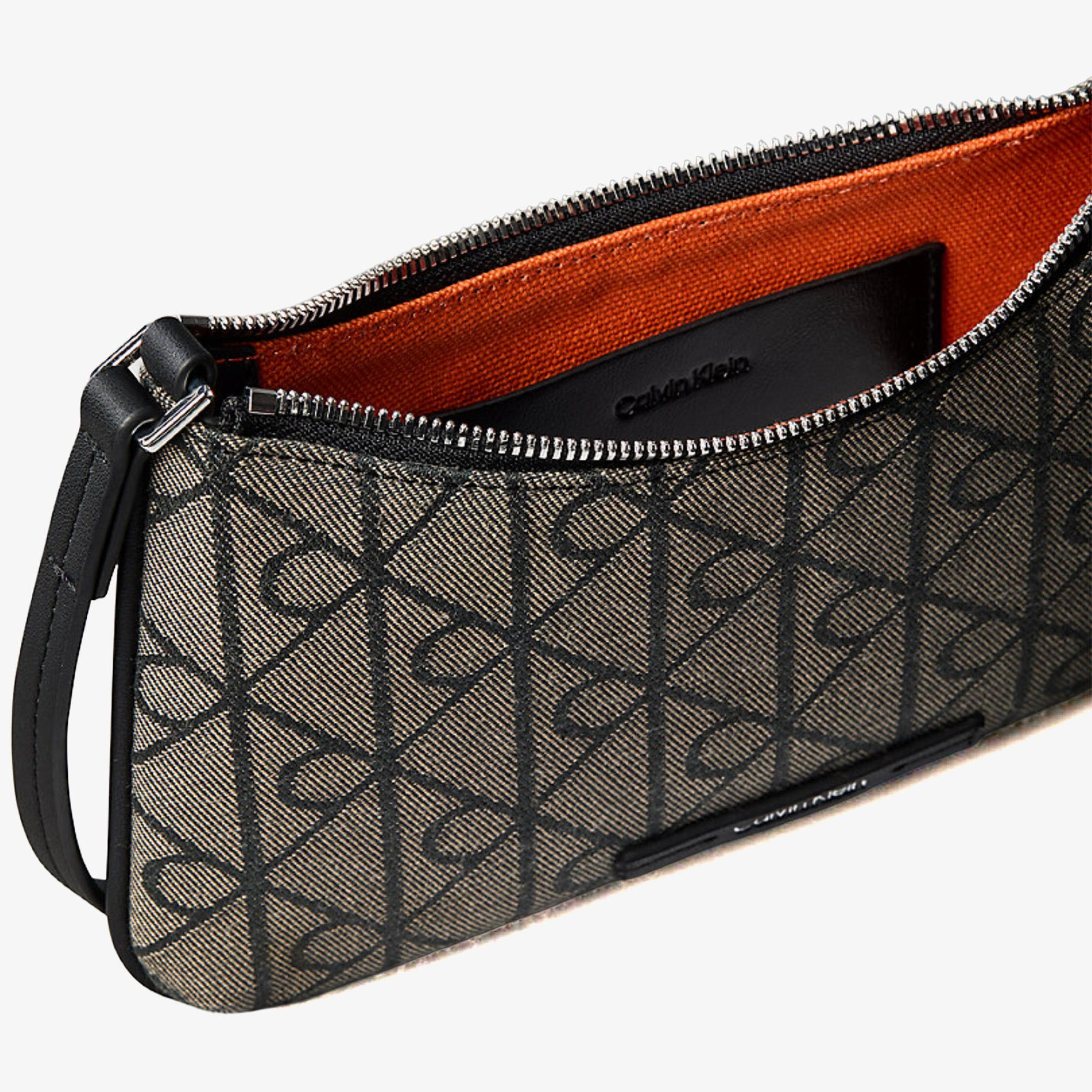 Calvin Klein Emblem Jacquard Mini Kadın Renkli Omuz Çantası