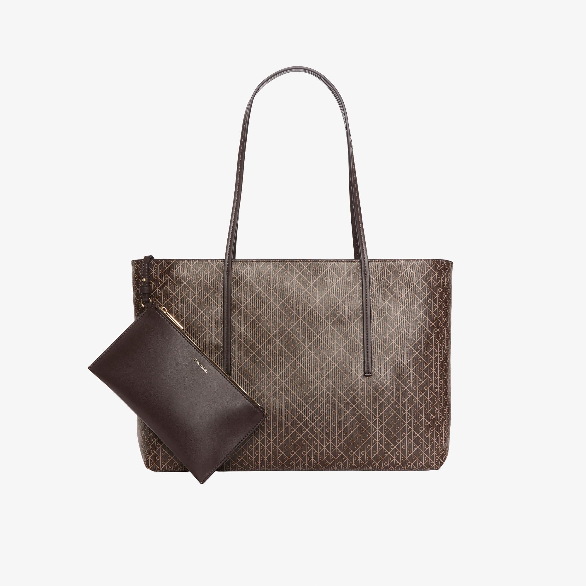 Calvin Klein Emblem Pouch Kadın Kahverengi Tote El Çantası