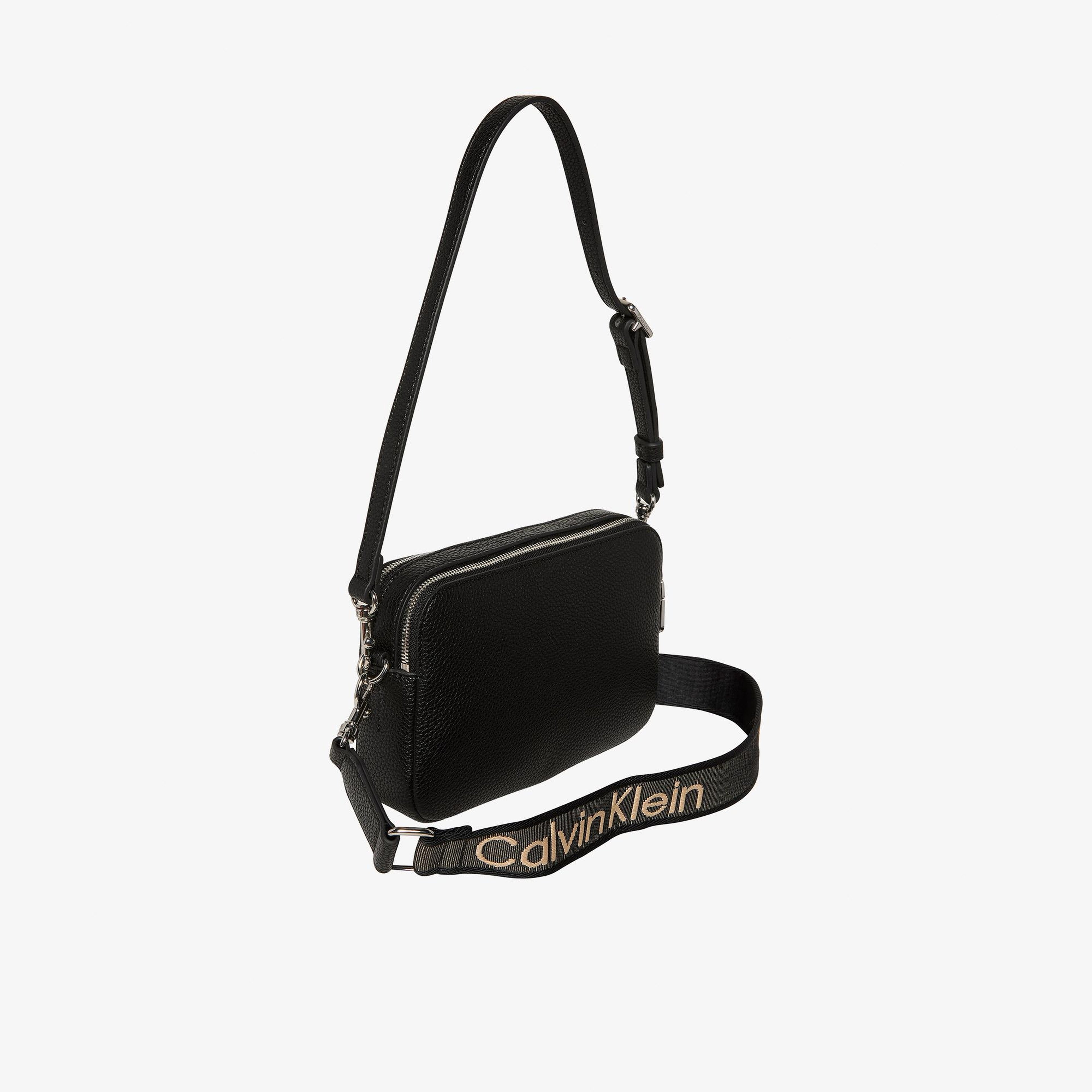 Calvin Klein Webbing 2X Strap Kadın Siyah Omuz Çantası