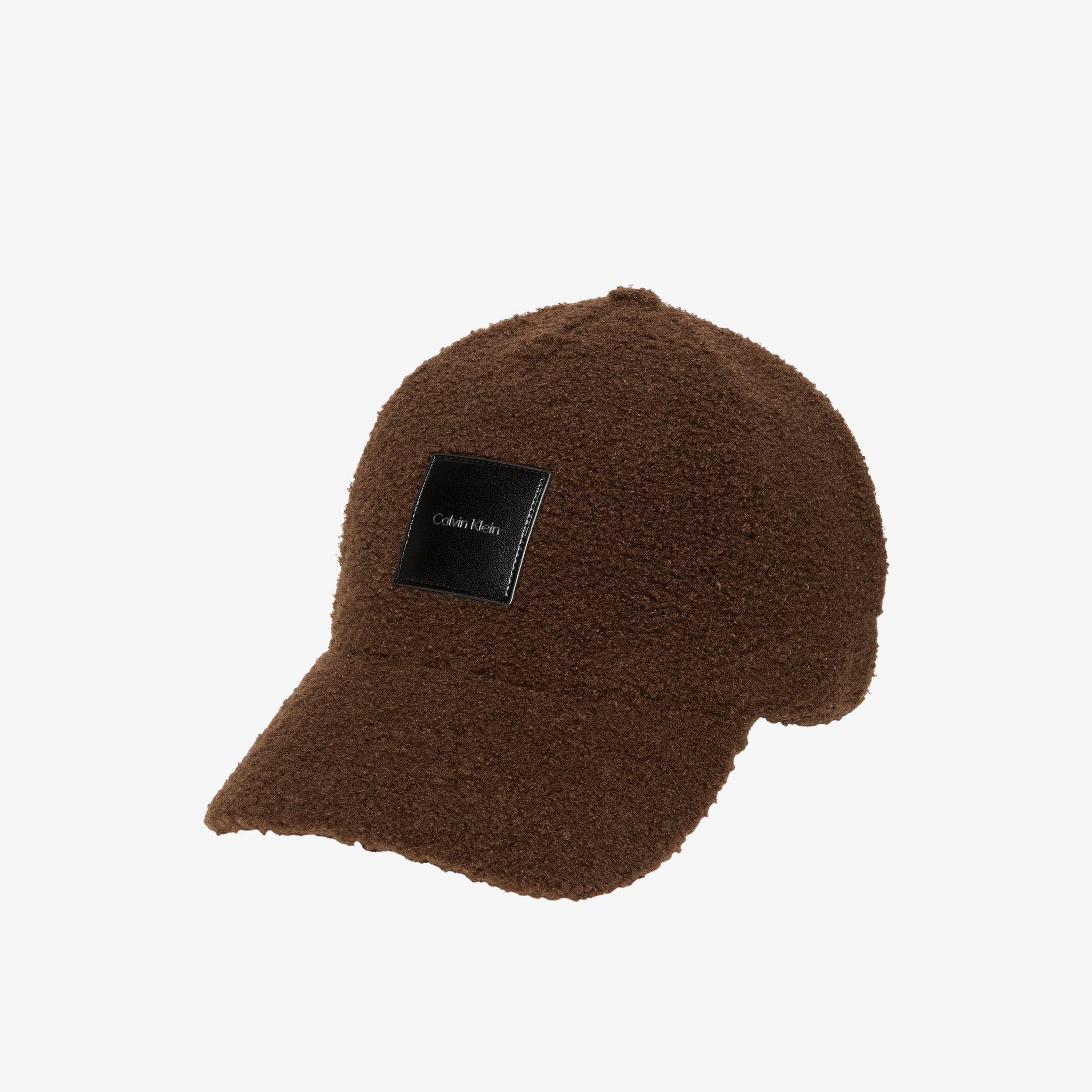 Calvin Klein All-Over Sherpa Patch Kadın Kahverengi Şapka