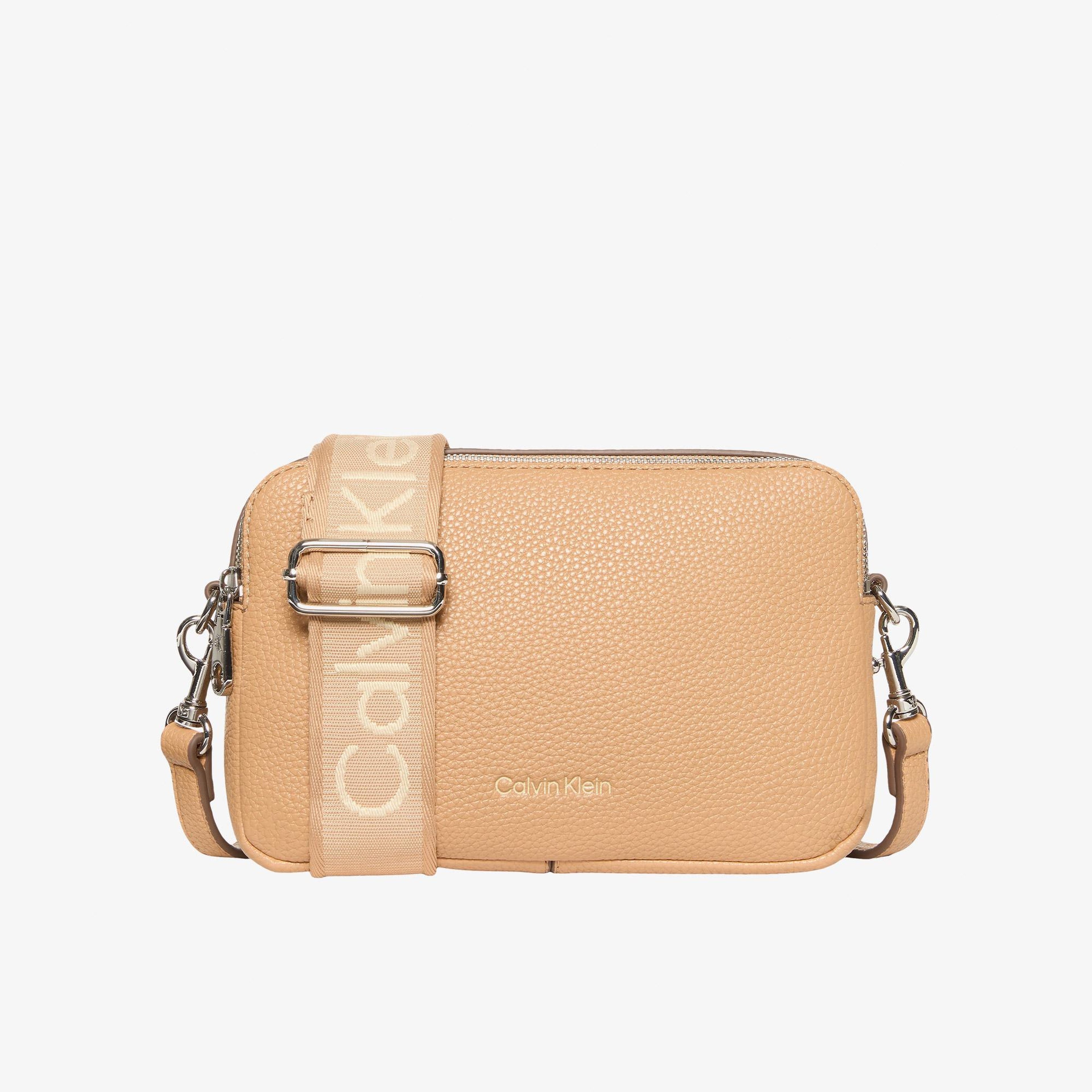 Calvin Klein Webbing 2X Strap Kadın Kahverengi Omuz Çantası