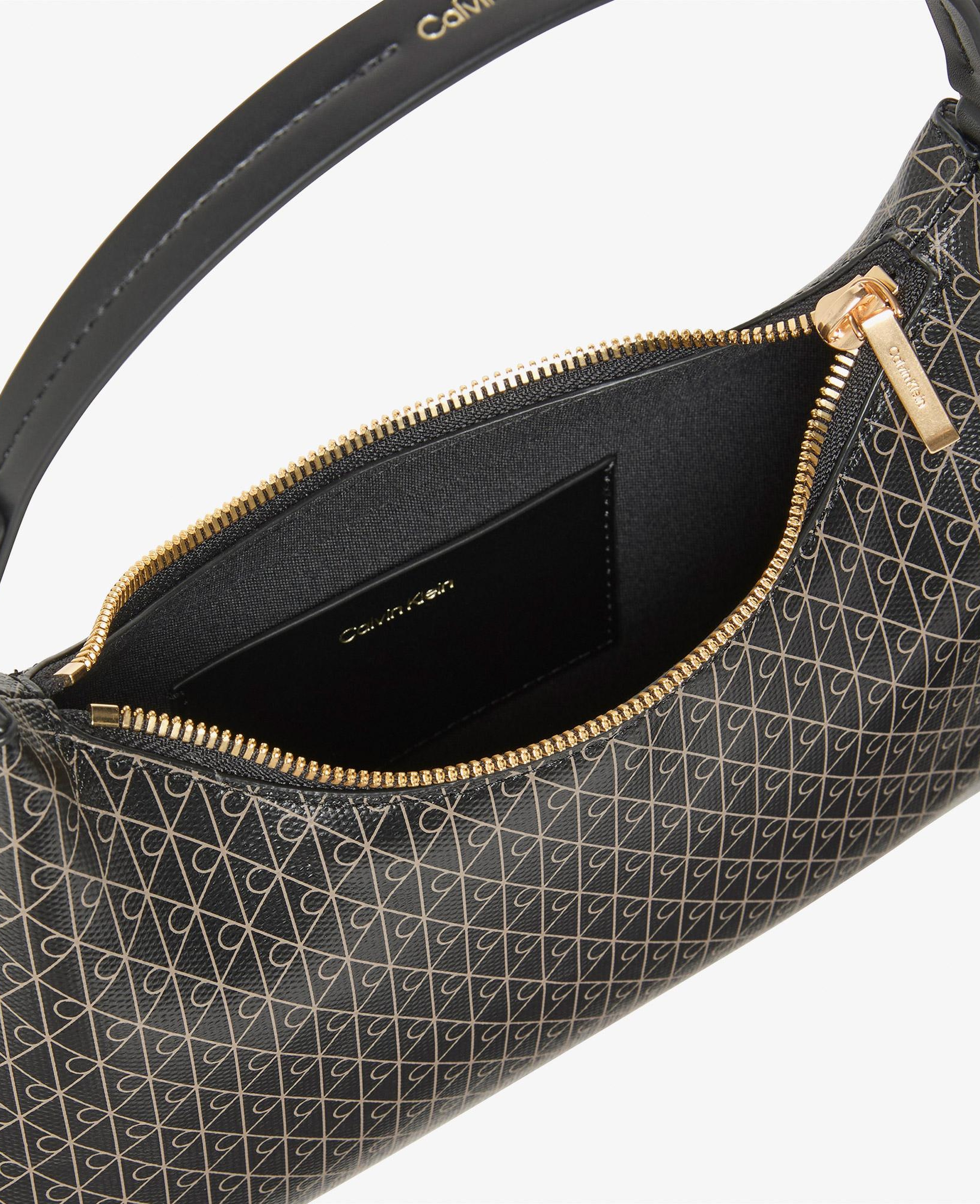 Calvin Klein Emblem Small Kadın Siyah Omuz Çantası