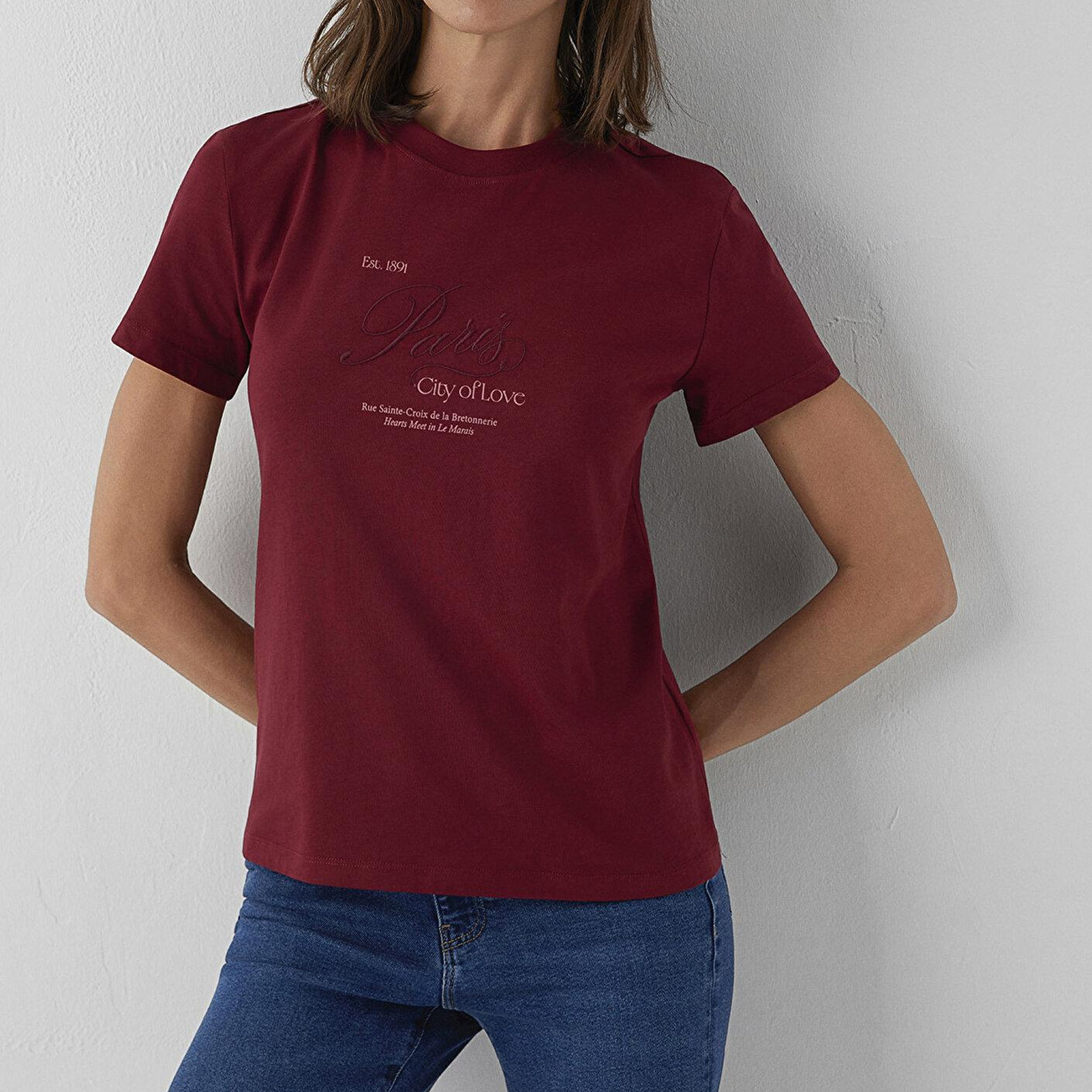 Mavi Paris İşlemeli Kırmızı Tişört Slim Fit / Dar Kesim 1614259-85633