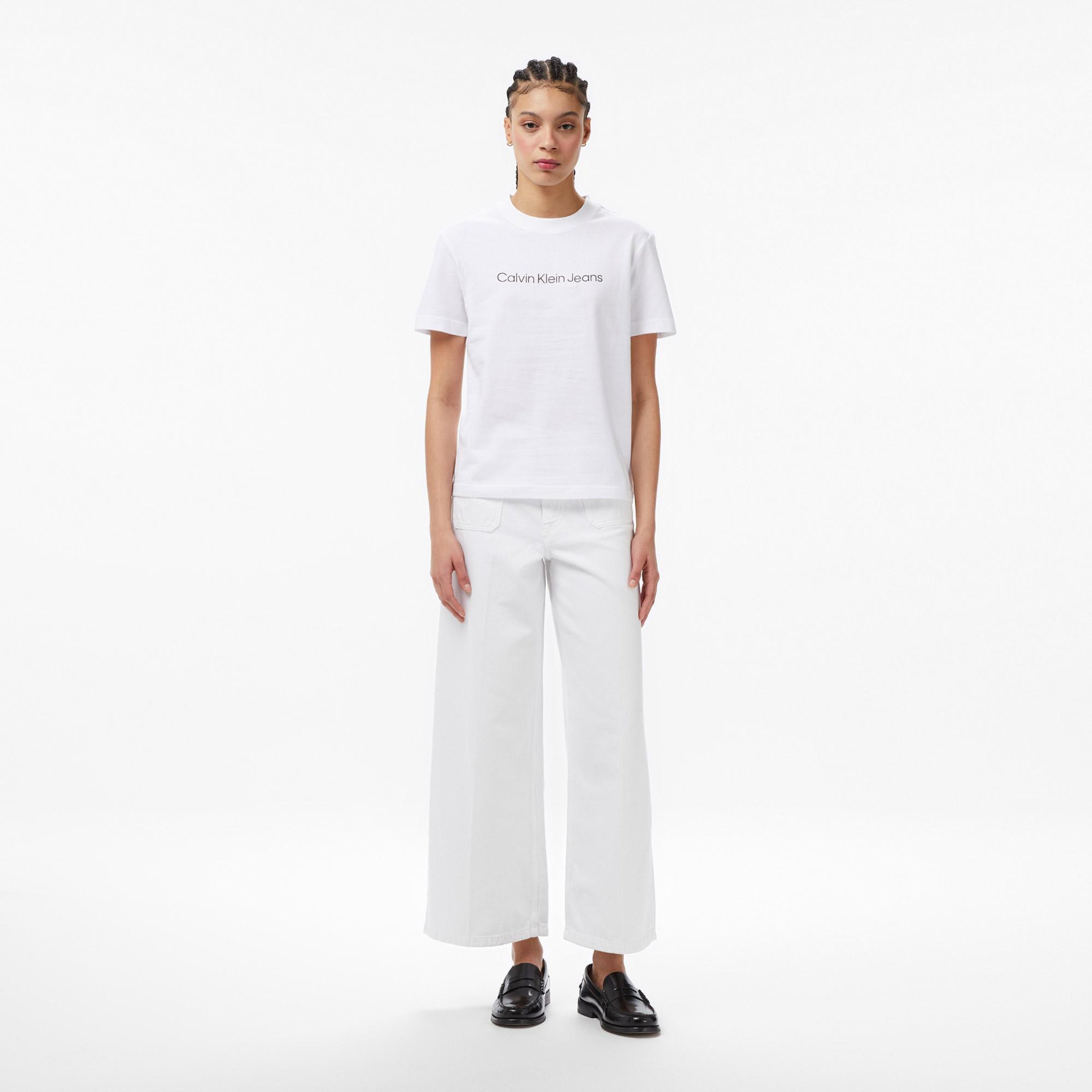 Calvin Klein Logo Classic Kadın Beyaz T-Shirt