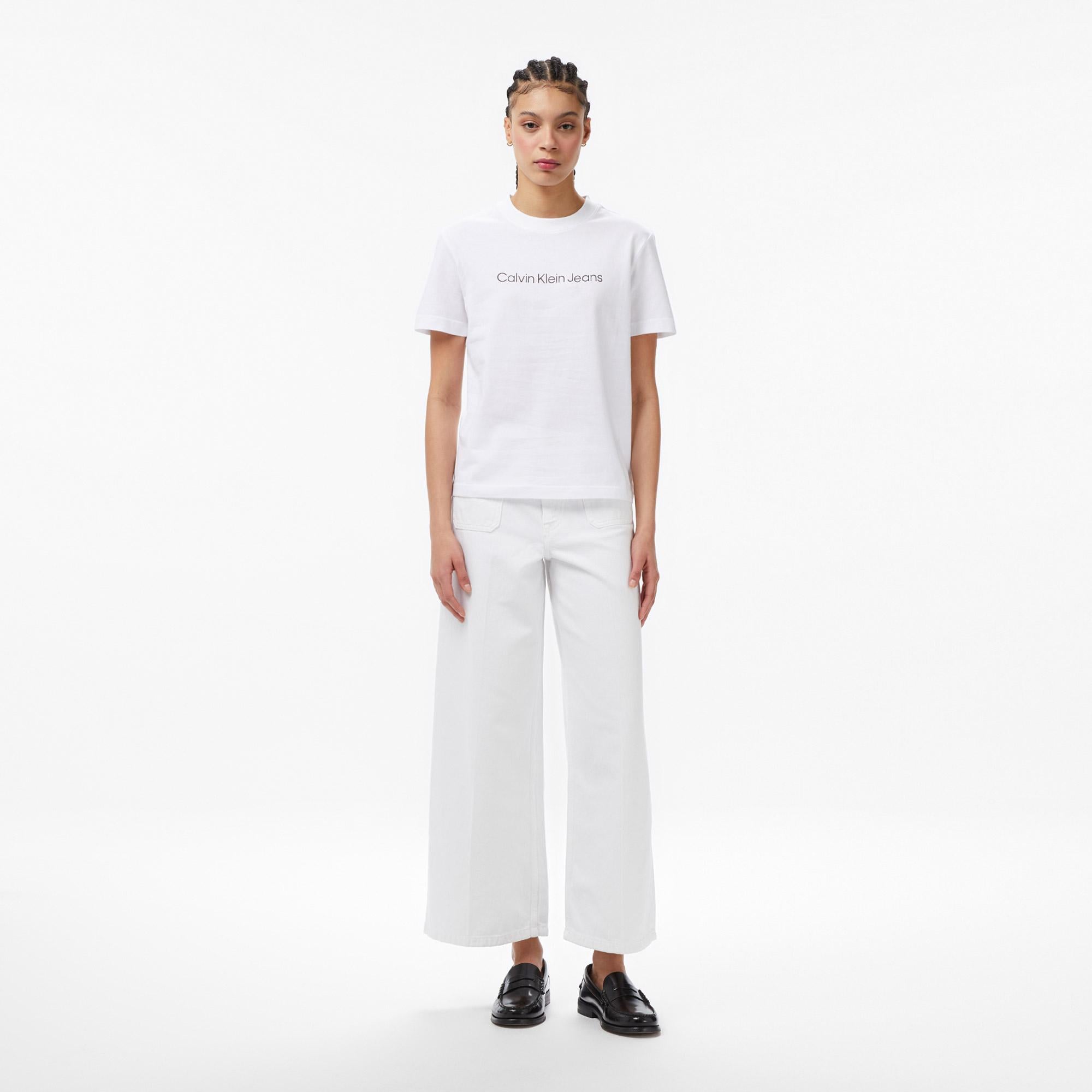 Calvin Klein Logo Classic Kadın Beyaz T-Shirt