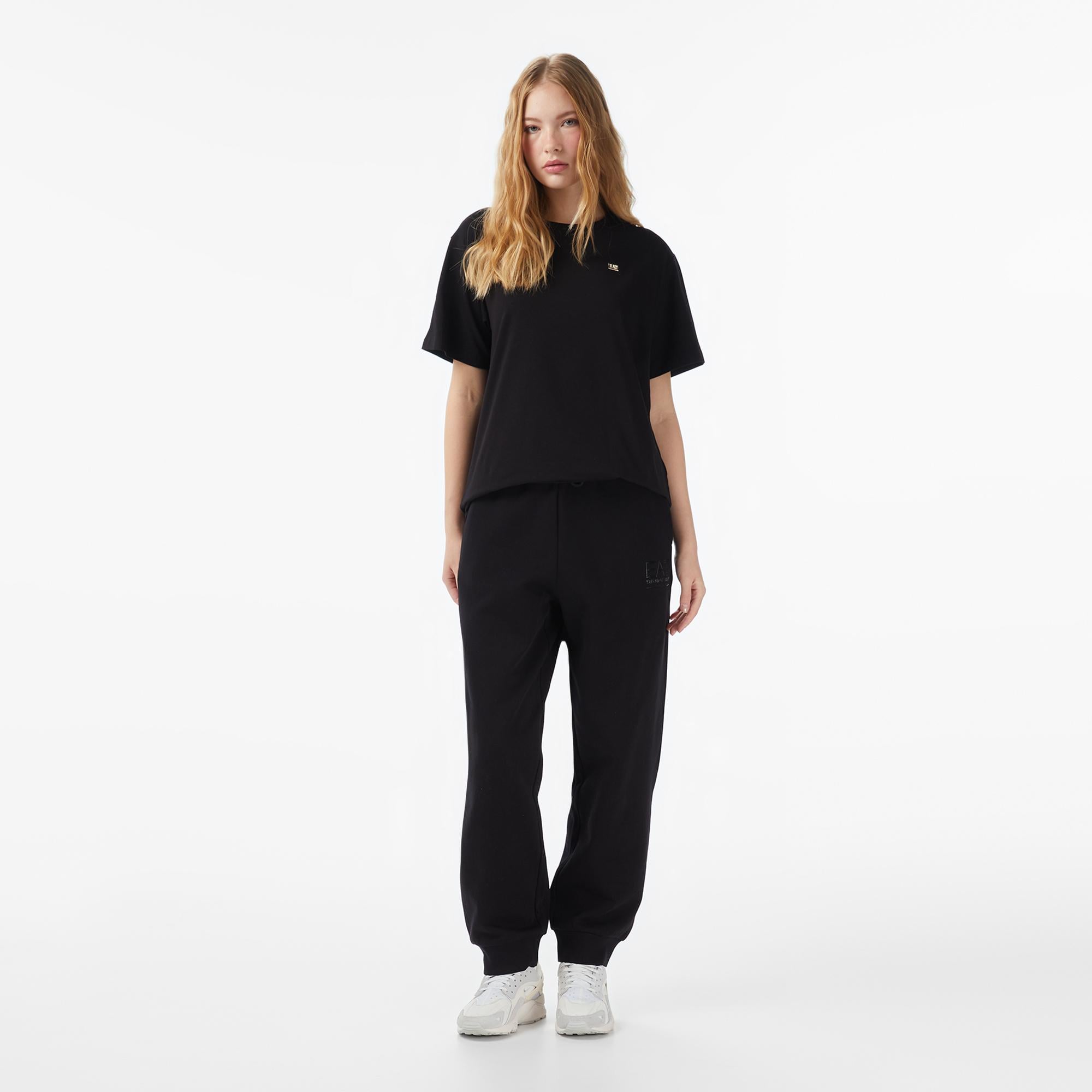 Emporio Armani Train Core Kadın Siyah T-Shirt