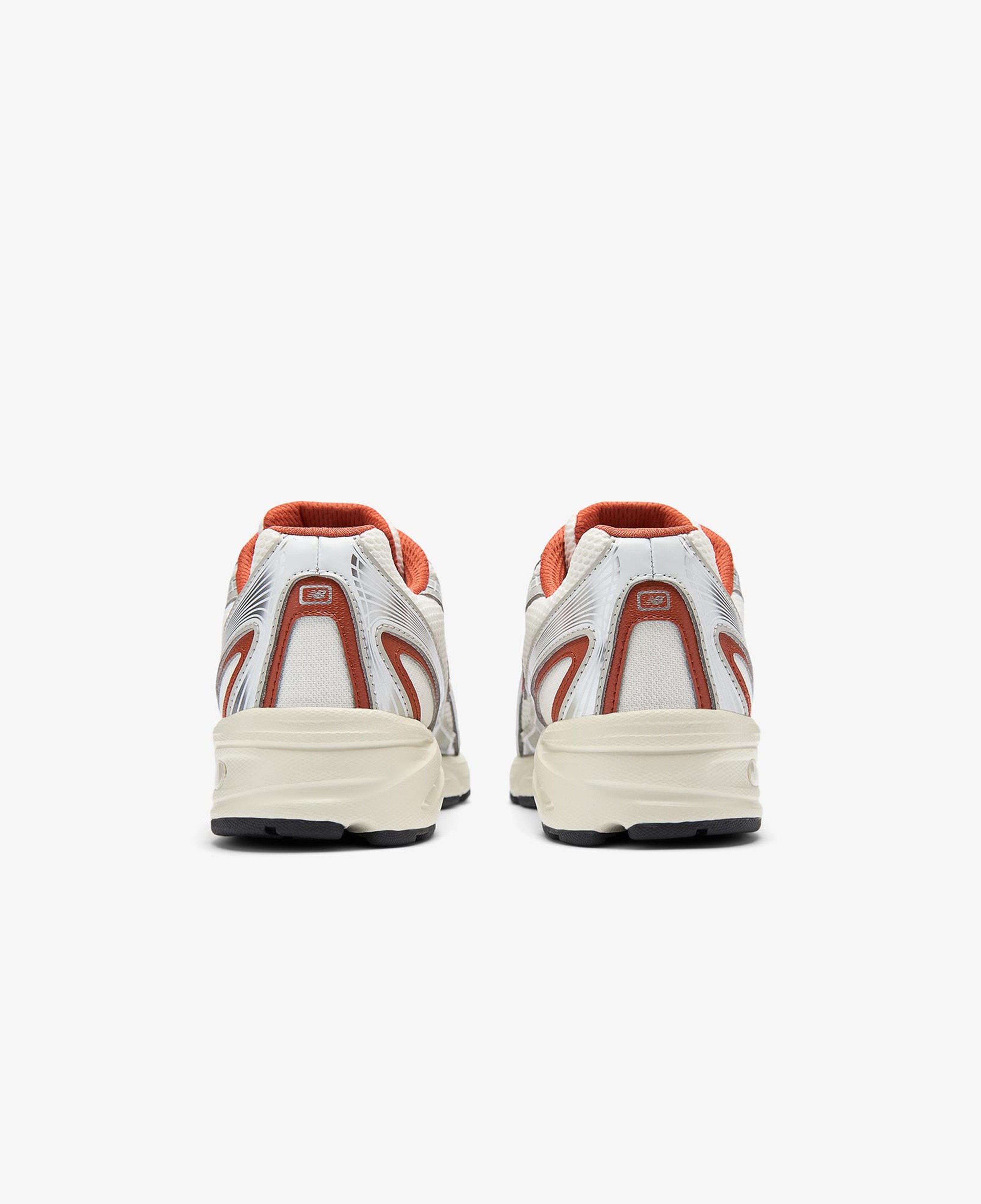 New Balance 740 Unisex Bej Spor Ayakkabı