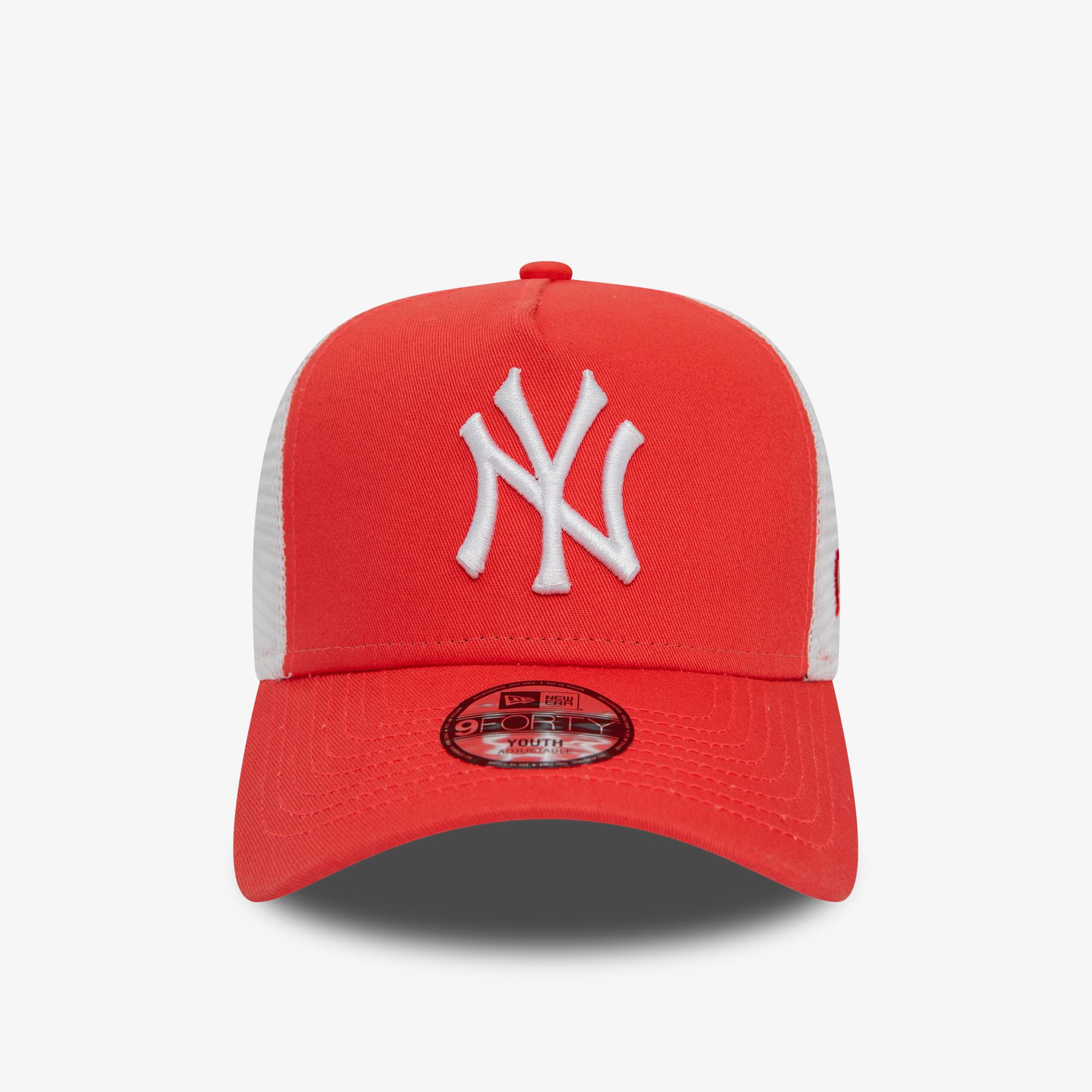 New Era League Essentials Trucker NY Yankees Çocuk Kırmızı Şapka