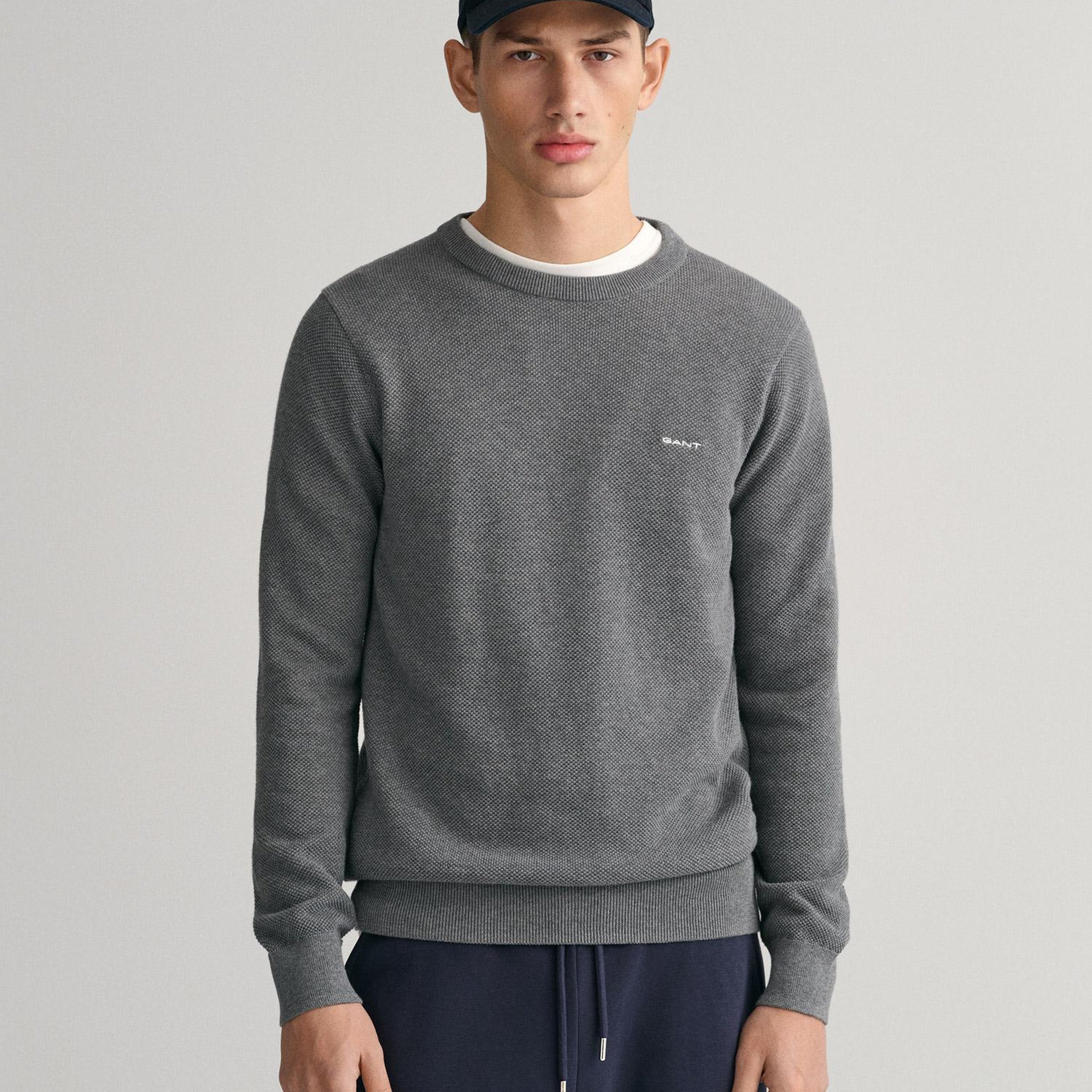 GANT Erkek Gri Regular Fit Bisiklet Yaka Kazak