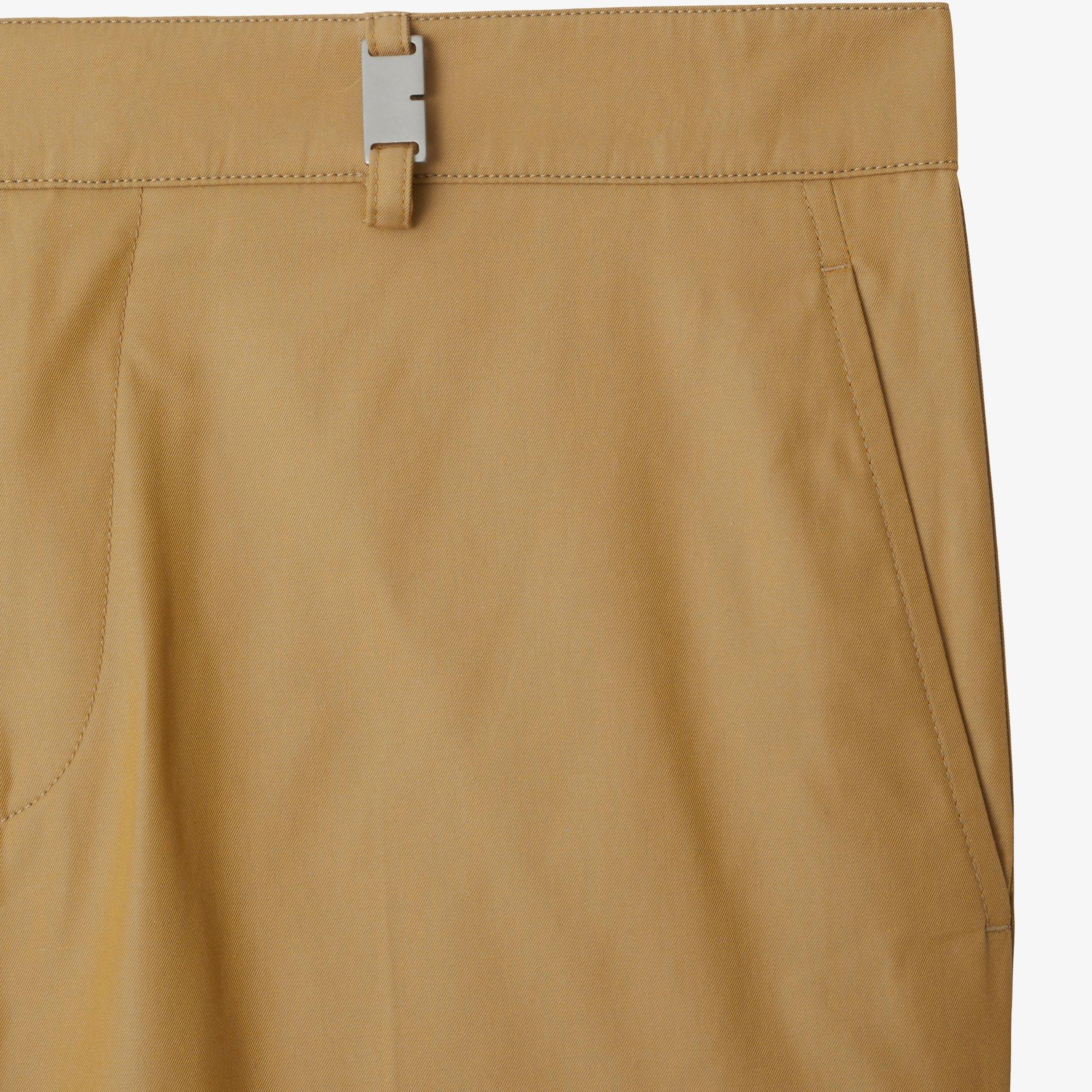 Erkek Bej Pantolon
