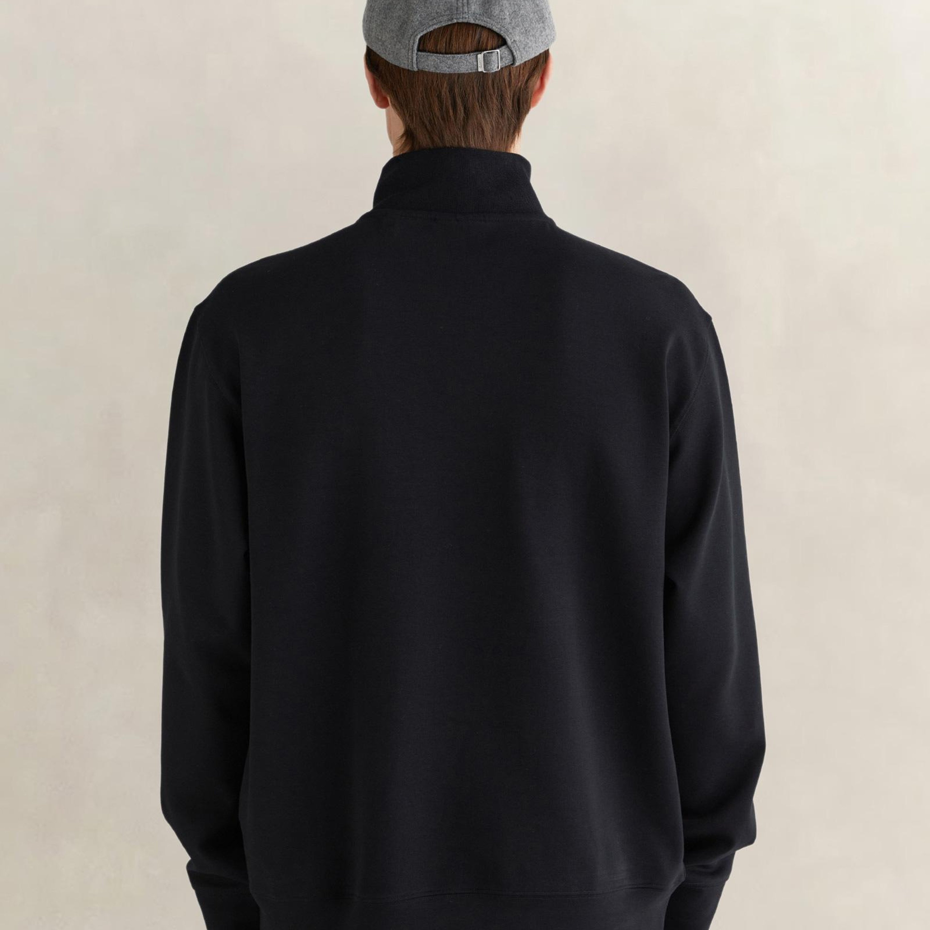 GANT Erkek Siyah Relaxed Fit Yarım Fermuarlı Sweatshirt