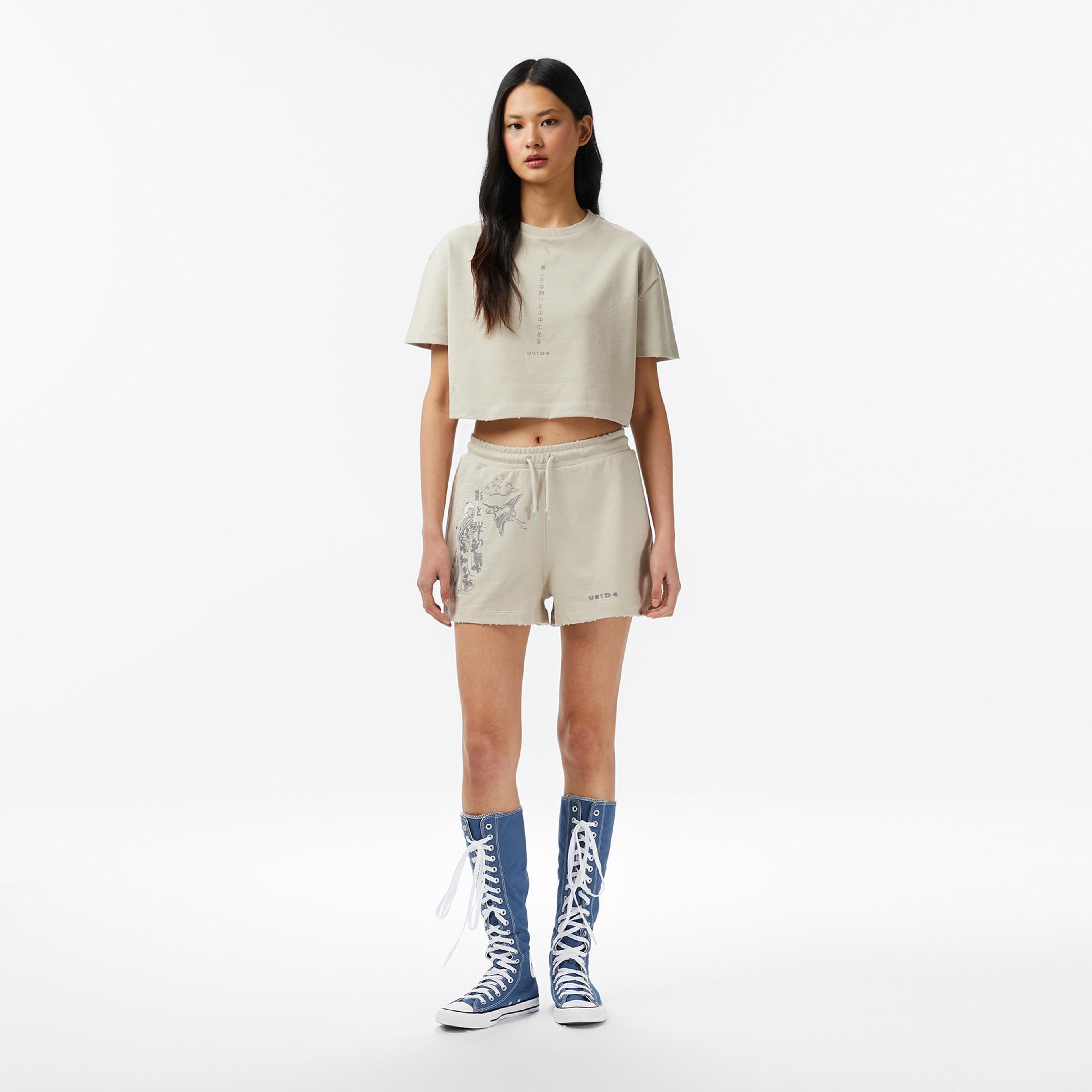 UNITED4 Regular Fit Kadın Krem Şort
