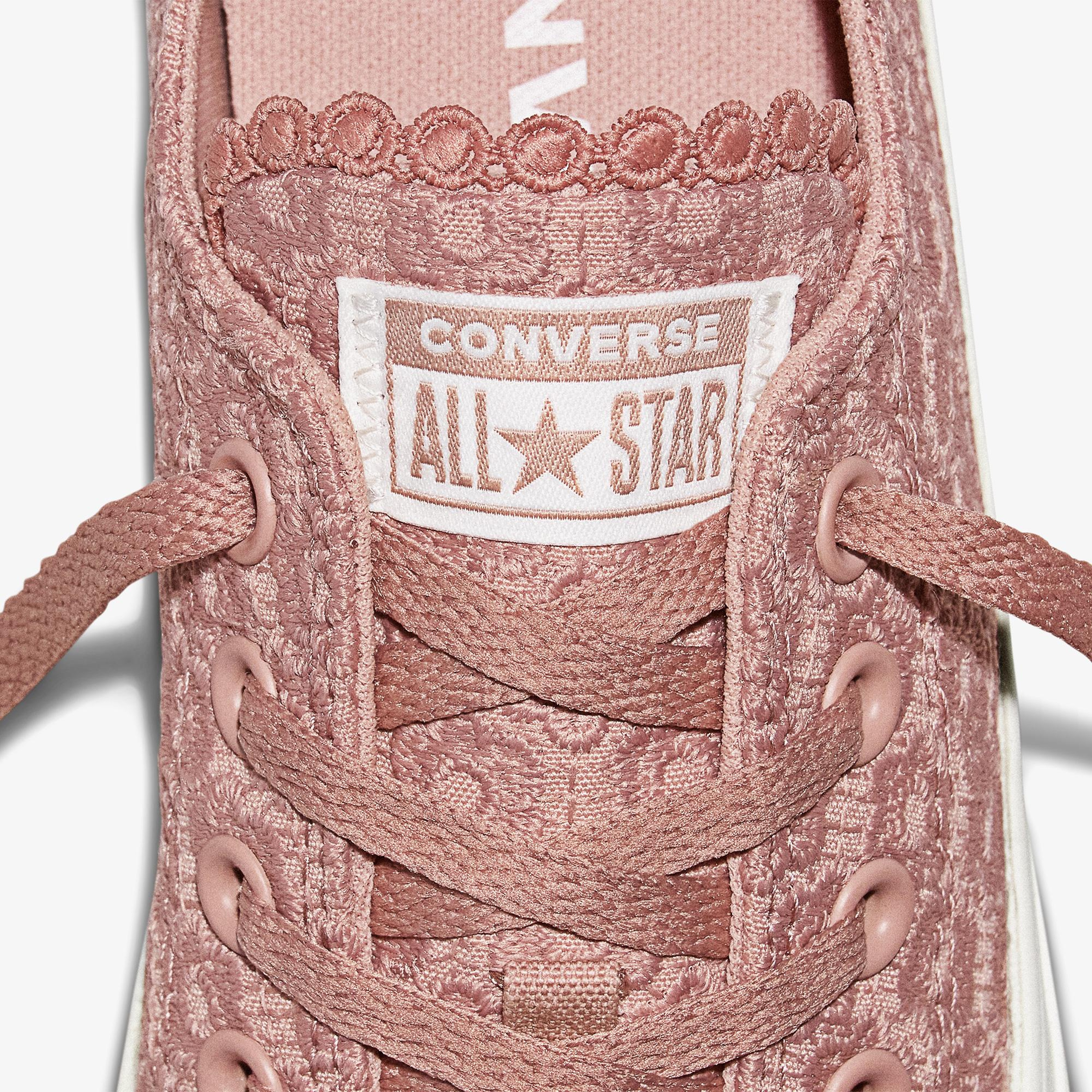 Converse Chuck Taylor All Star Unisex Çiçek İşlemeli Pembe Sneaker