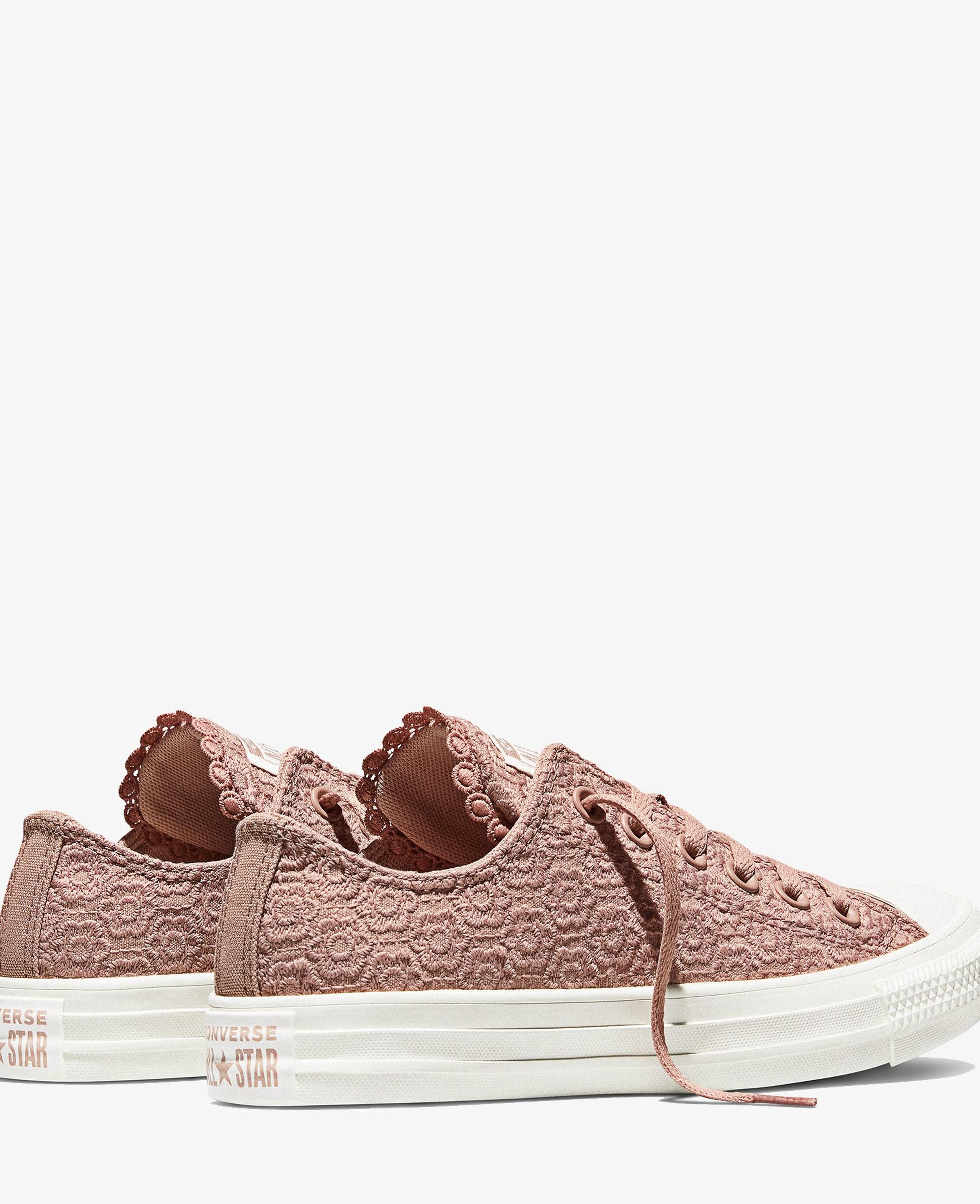 Converse Chuck Taylor All Star Unisex Çiçek İşlemeli Pembe Sneaker