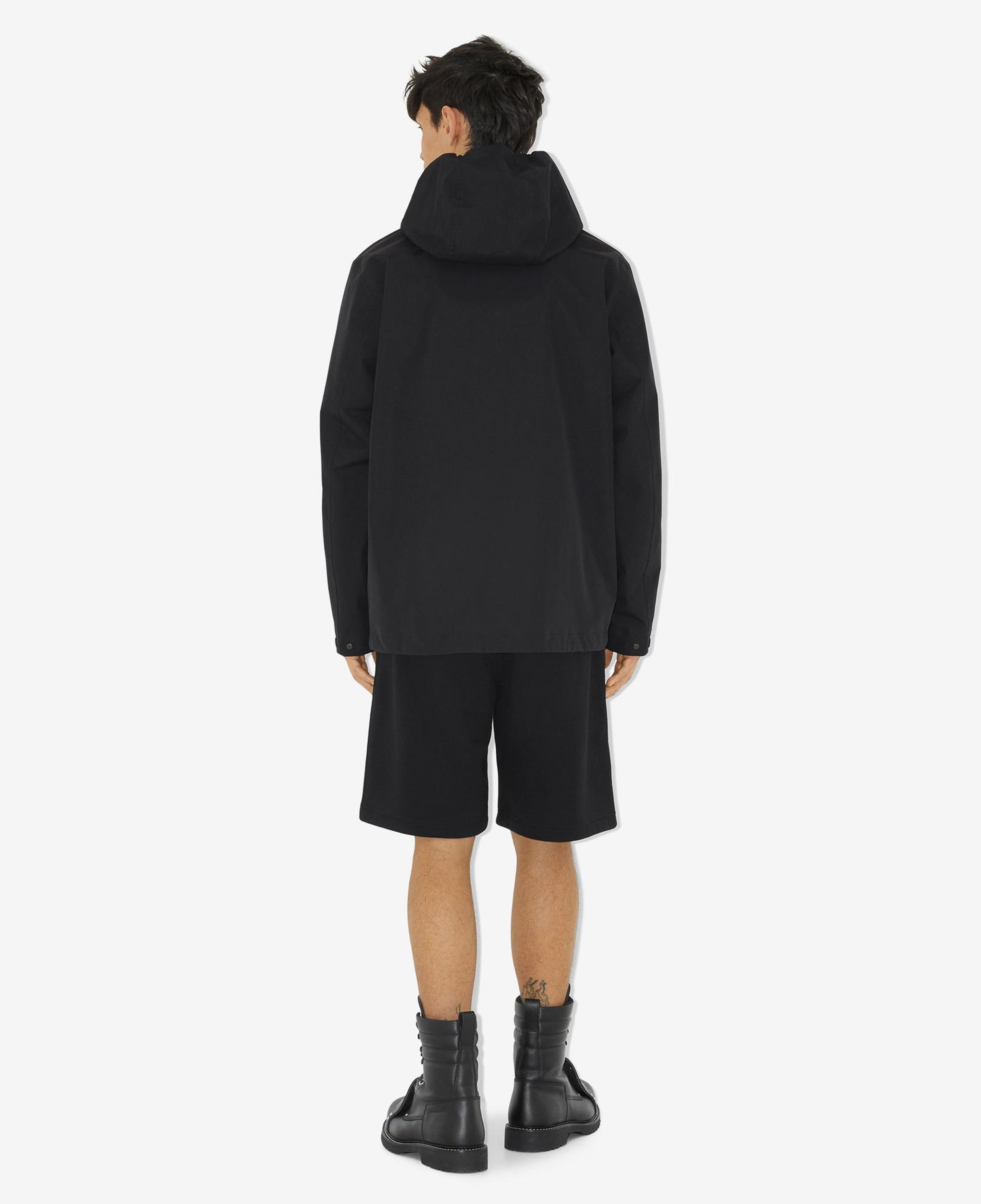 Burberry Erkek Siyah Mont
