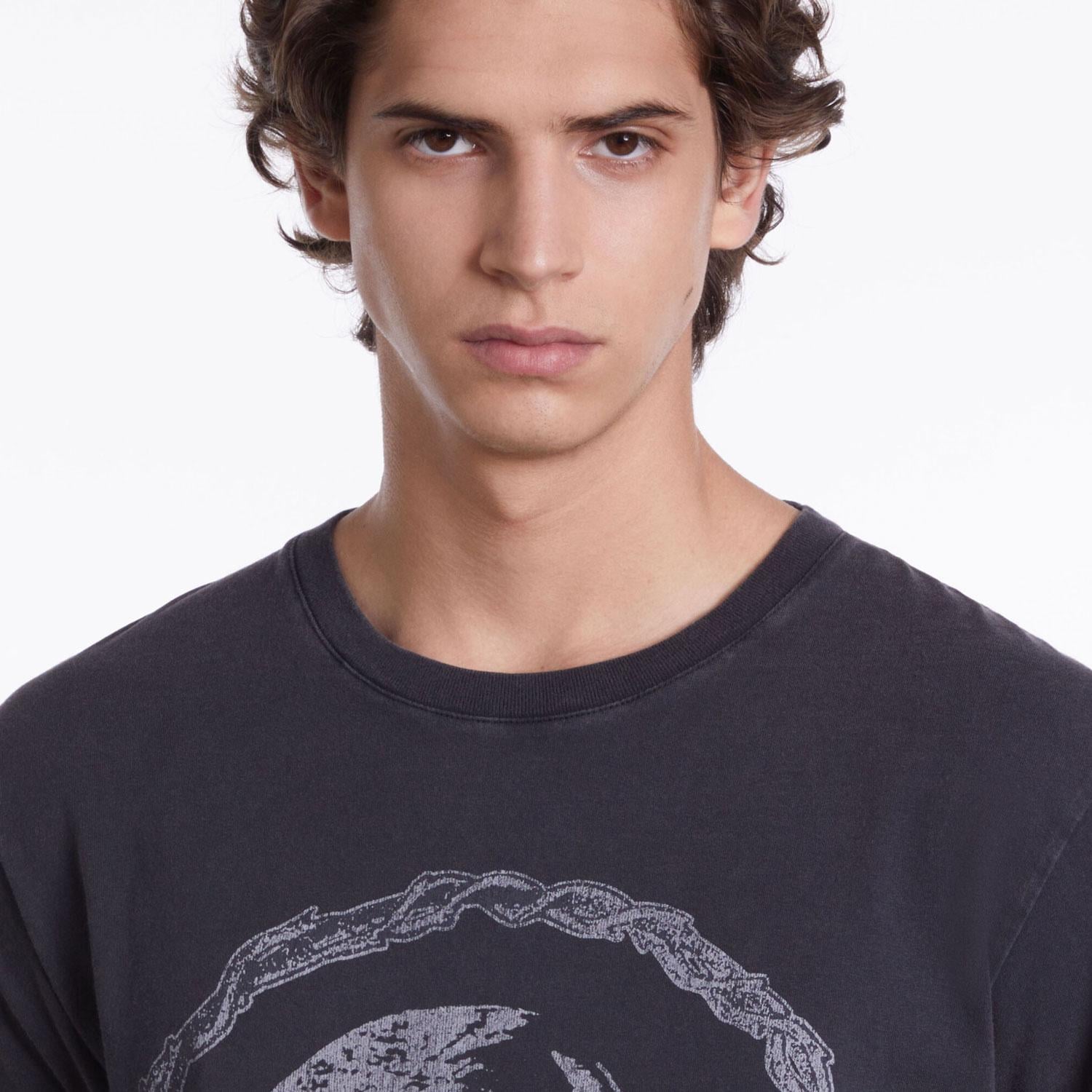THE KOOPLES ERKEK BİSİKLET YAKA BASKILI SİYAH T-SHIRT