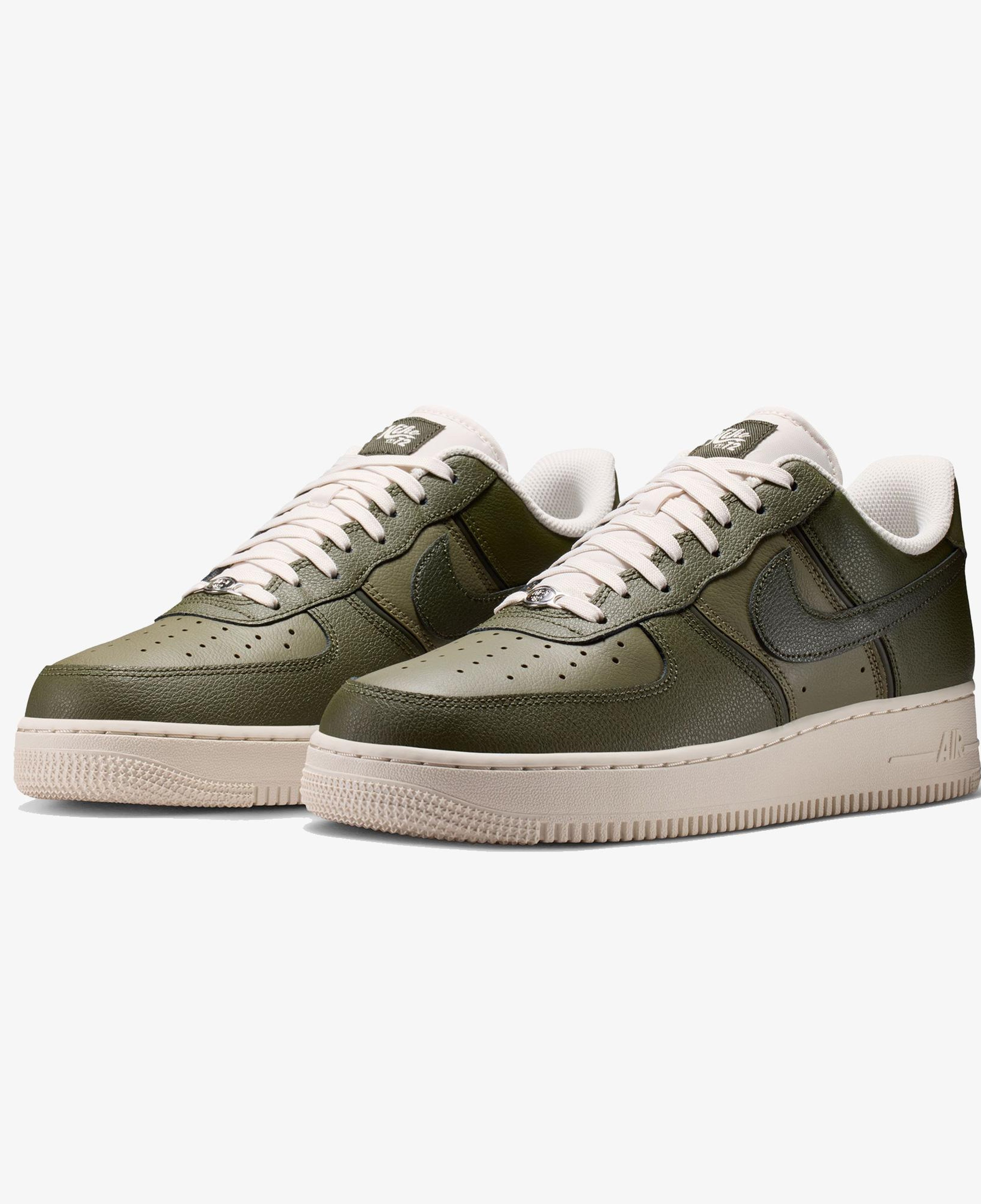 Nike Air Force 1 '07 LV8 Erkek Yeşil Spor Ayakkabı