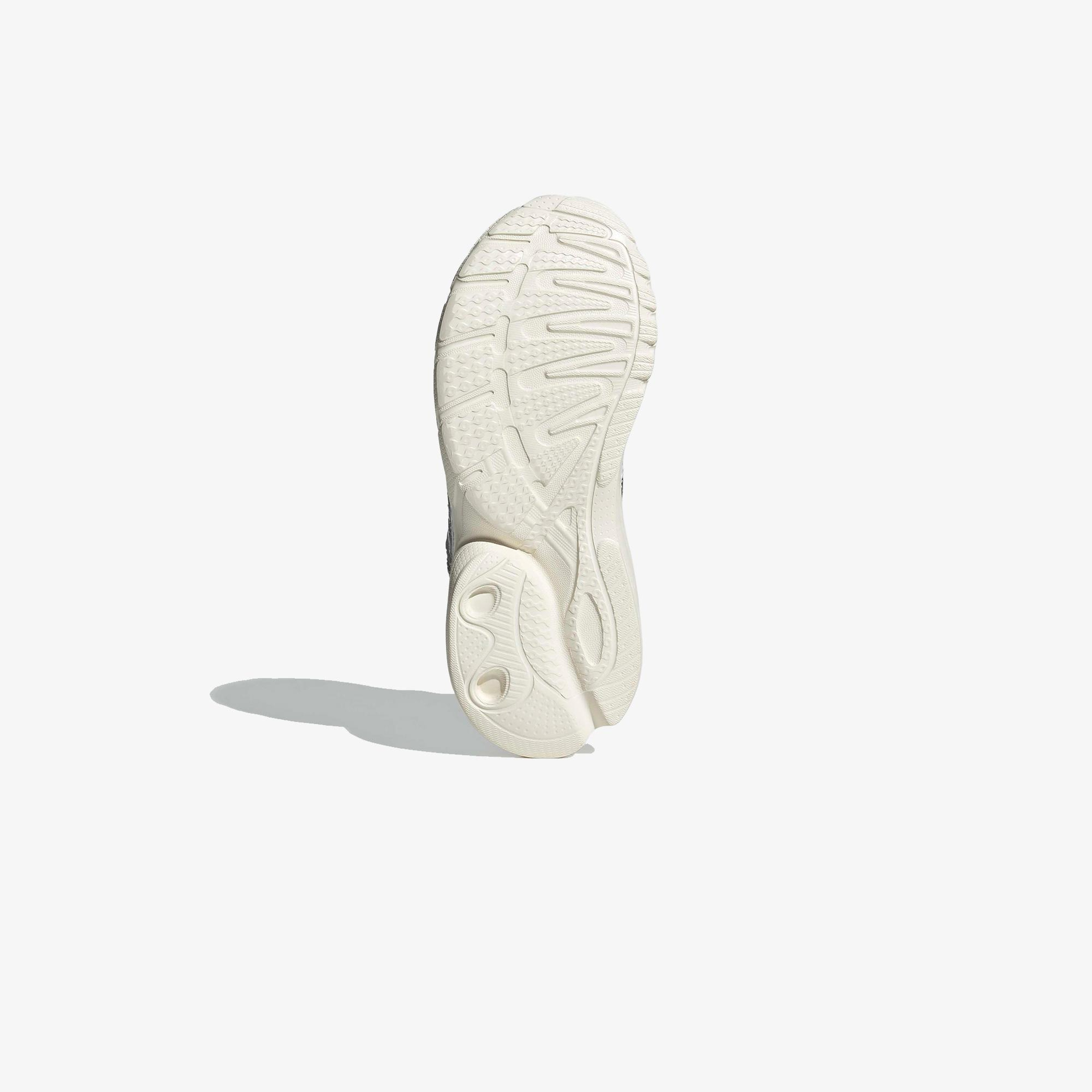 adidas Adistar Control 5 Çocuk Beyaz Spor Ayakkabı