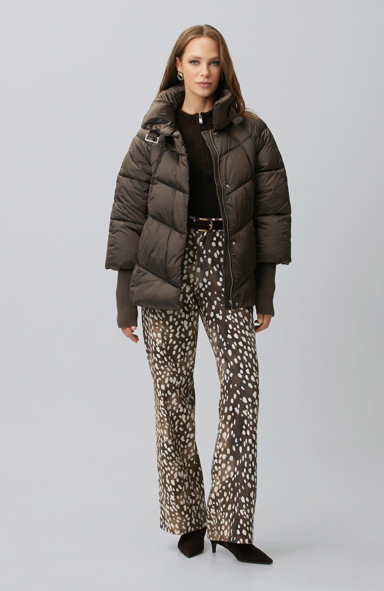 Network Kadın Acı Kahve Dik Yaka Oversize Puffer Mont