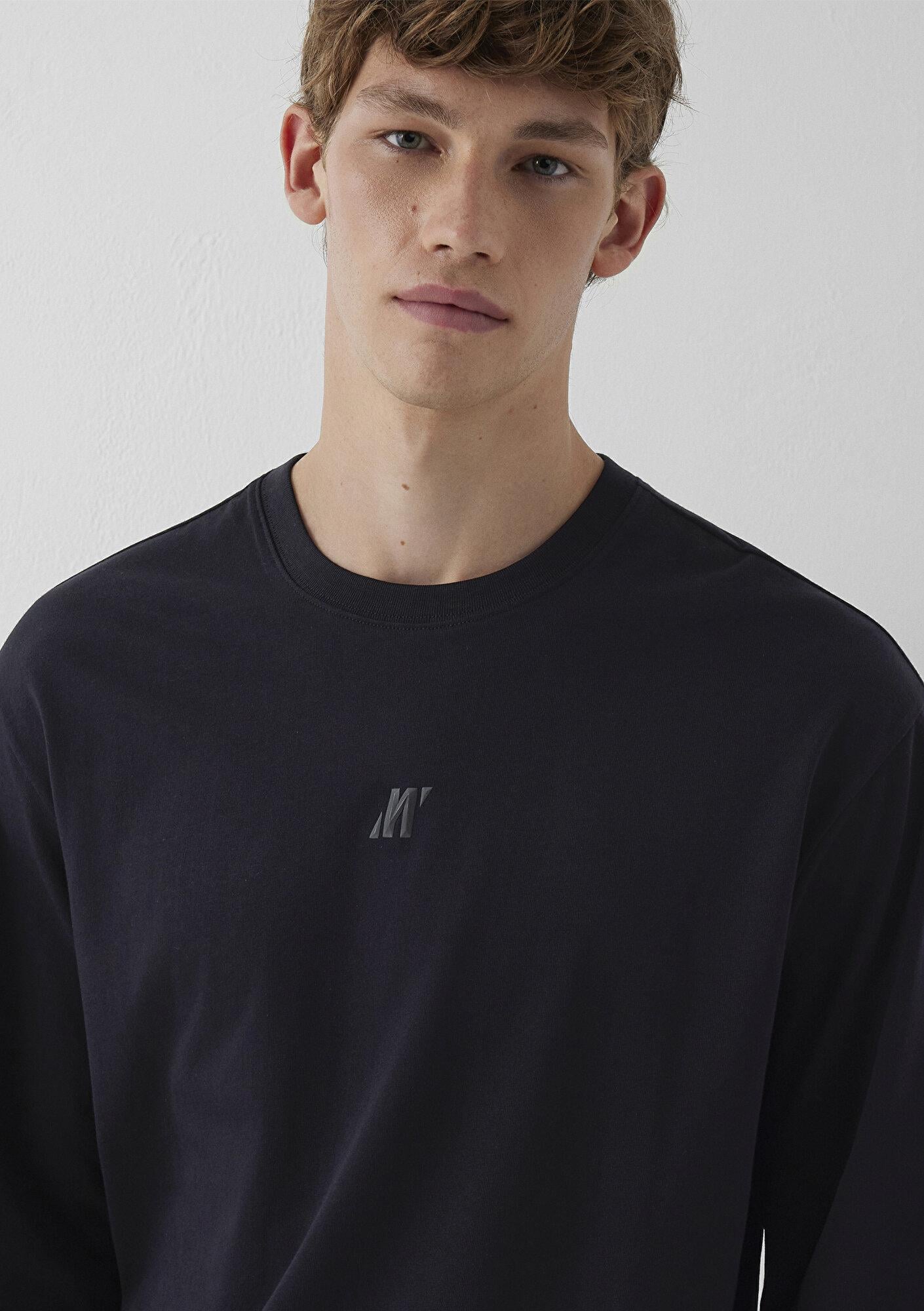 Mavi Baskılı Siyah Tişört Loose Fit / Bol Rahat Kesim 0620265-900
