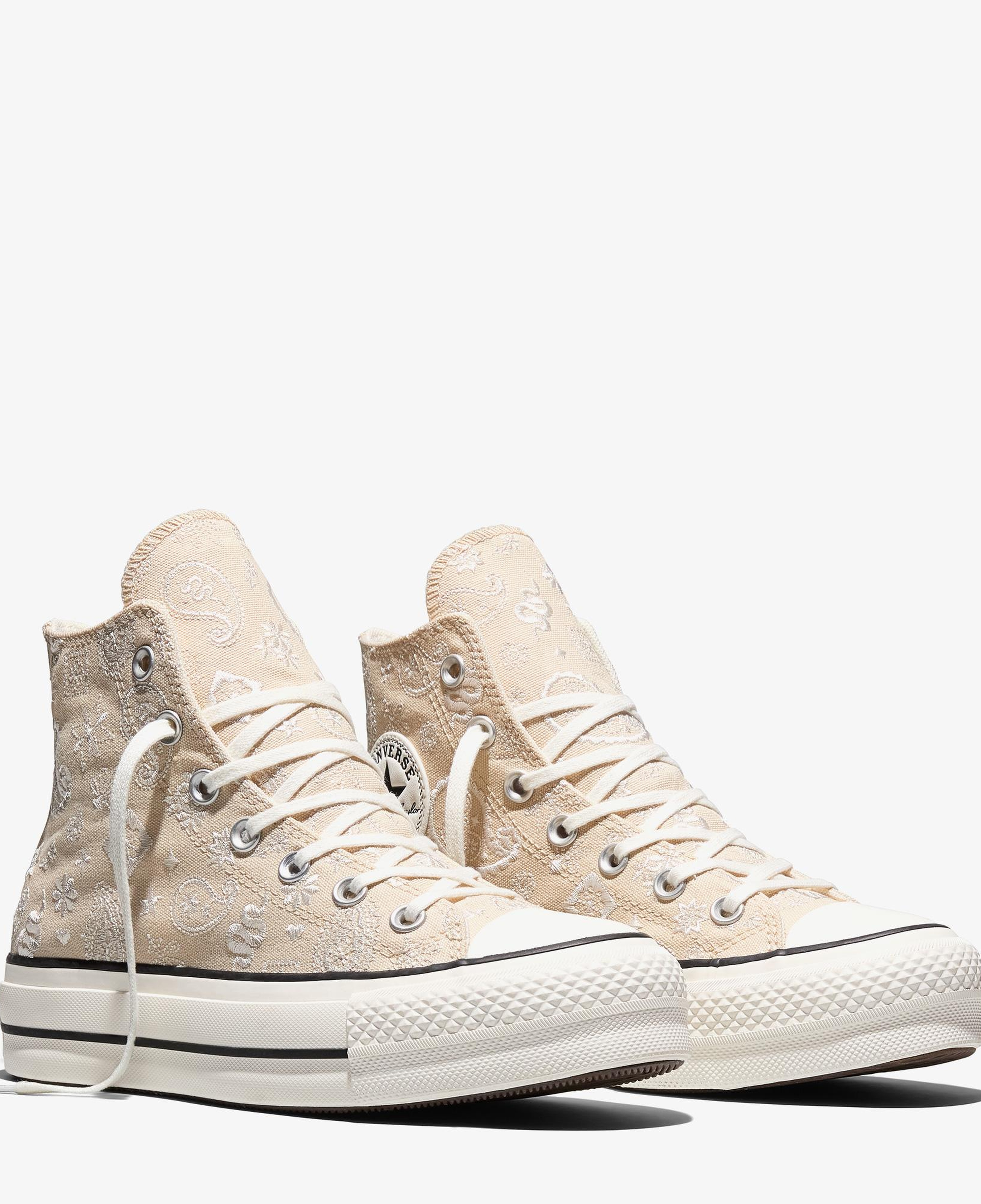 Converse Chuck Taylor All Star Lift Desenli Kadın Bej Sneaker