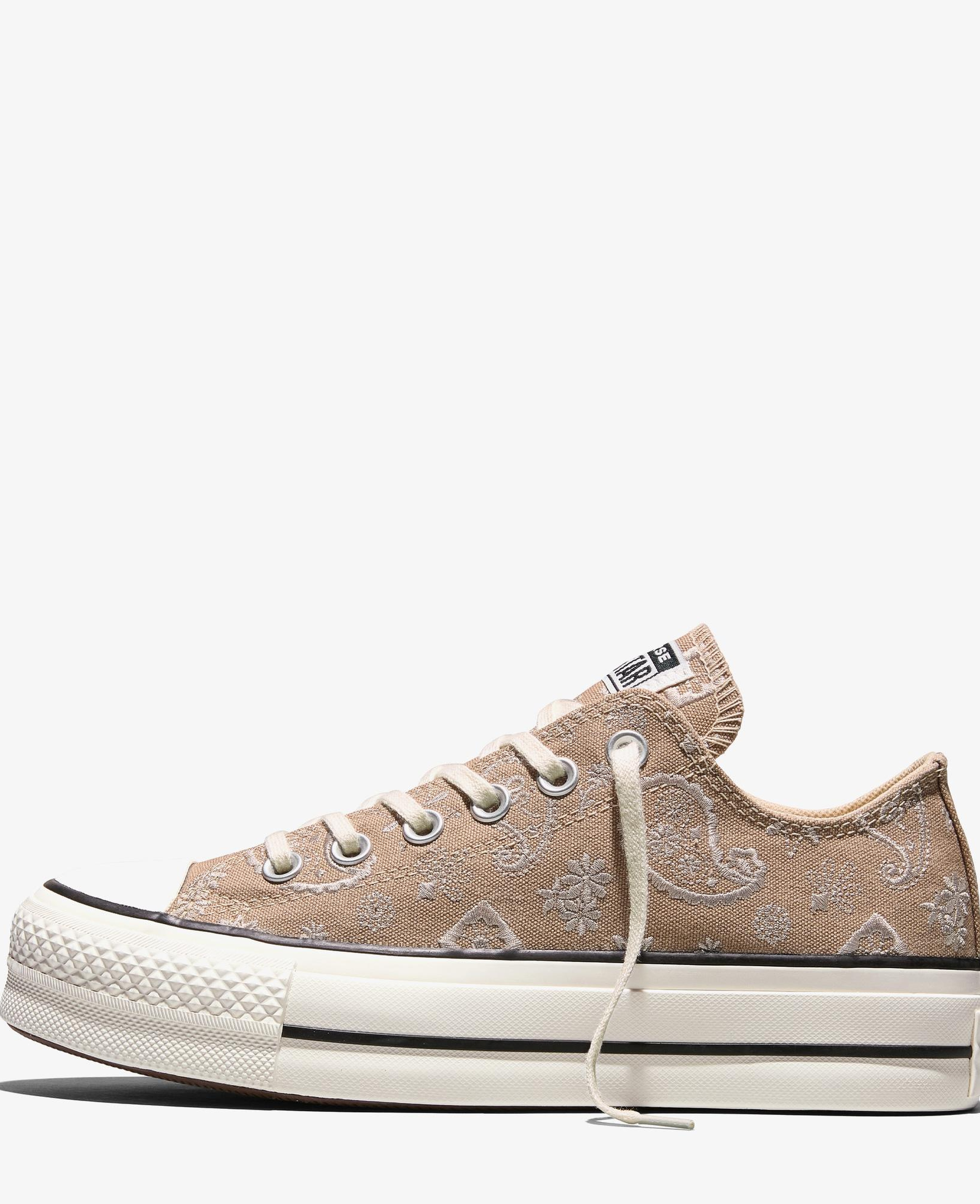 Converse Chuck Taylor All Star Lift Desenli Kadın Bej Sneaker