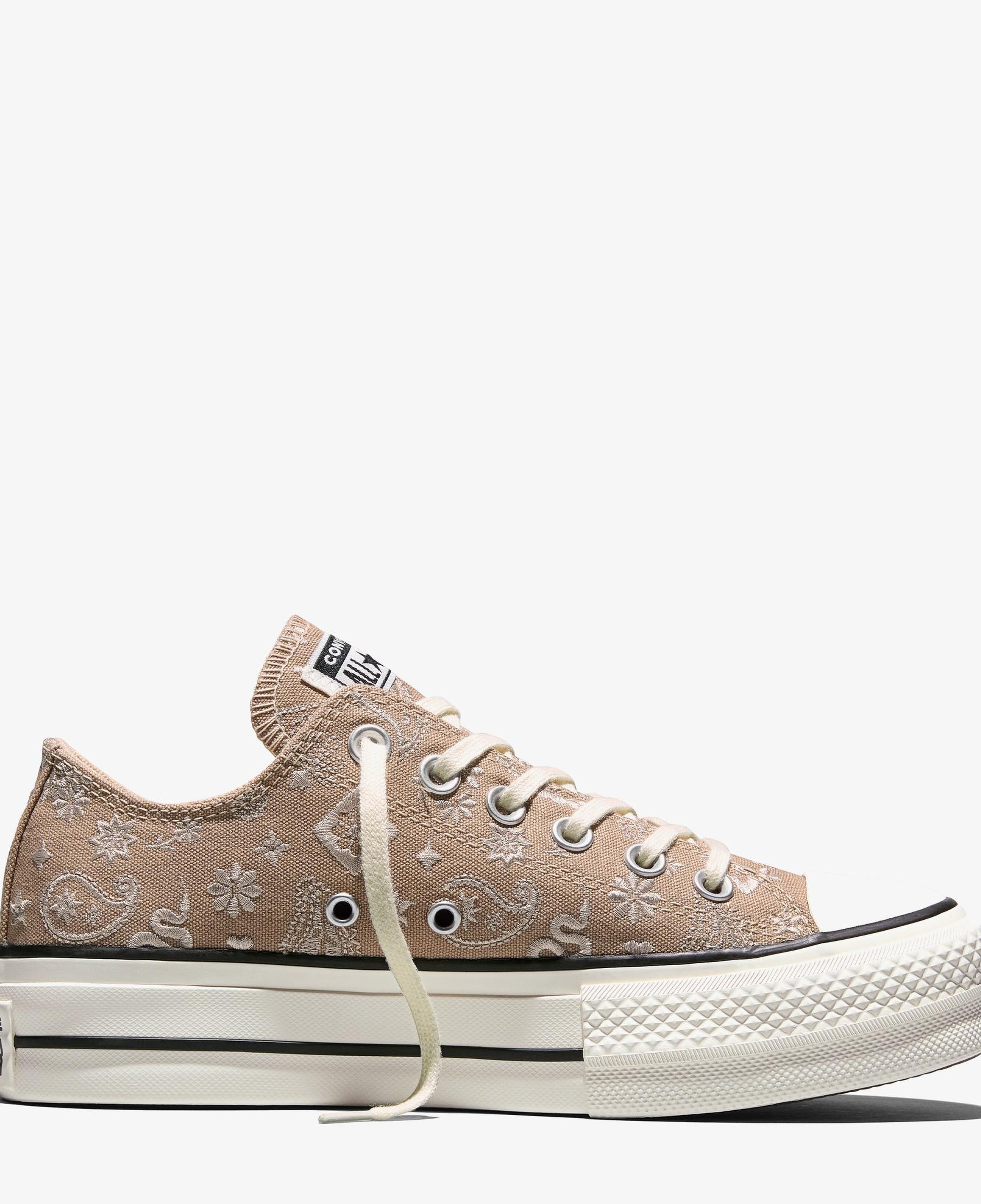 Converse Chuck Taylor All Star Lift Desenli Kadın Bej Sneaker