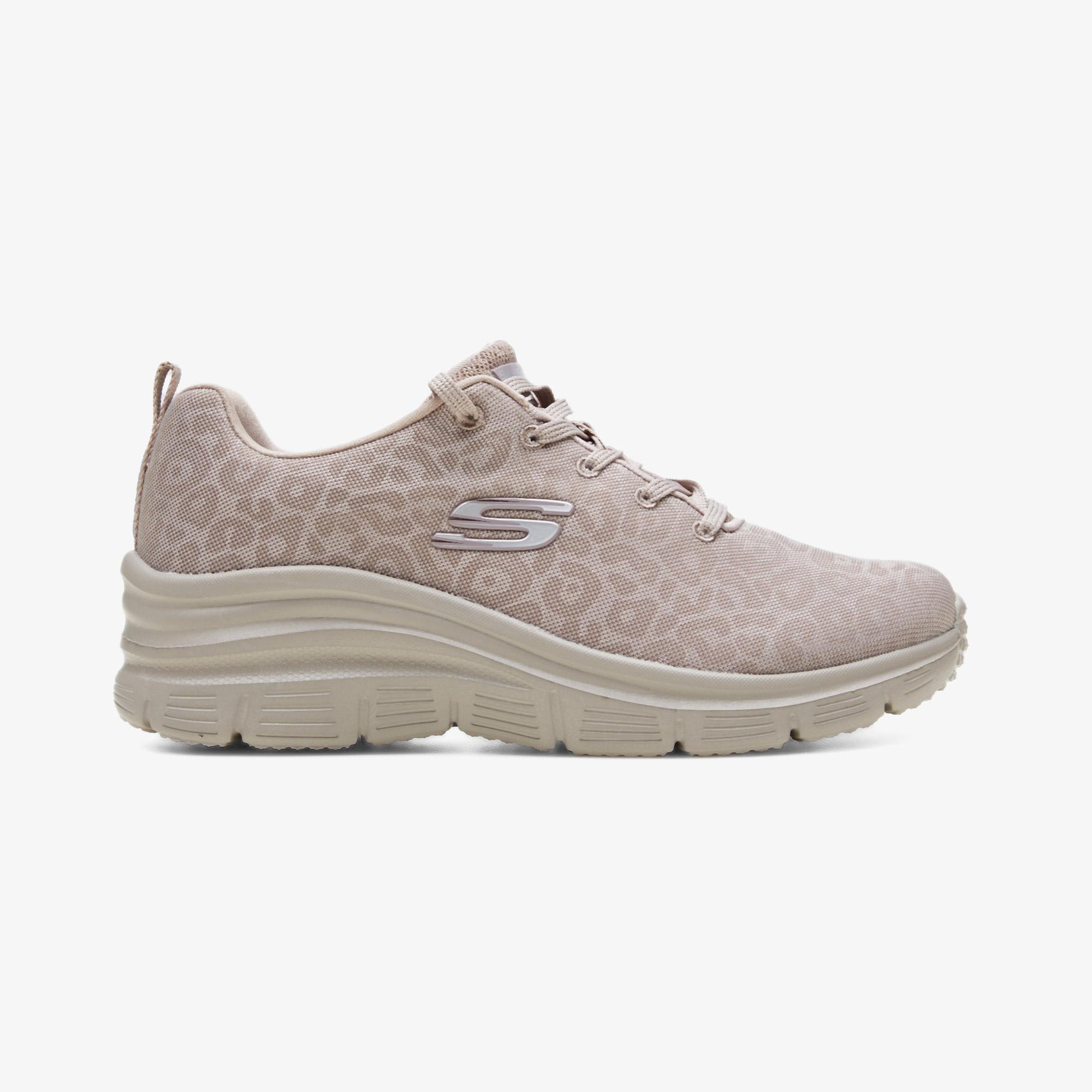 Skechers Fashion Fit Kadın Bej Spor Ayakkabı