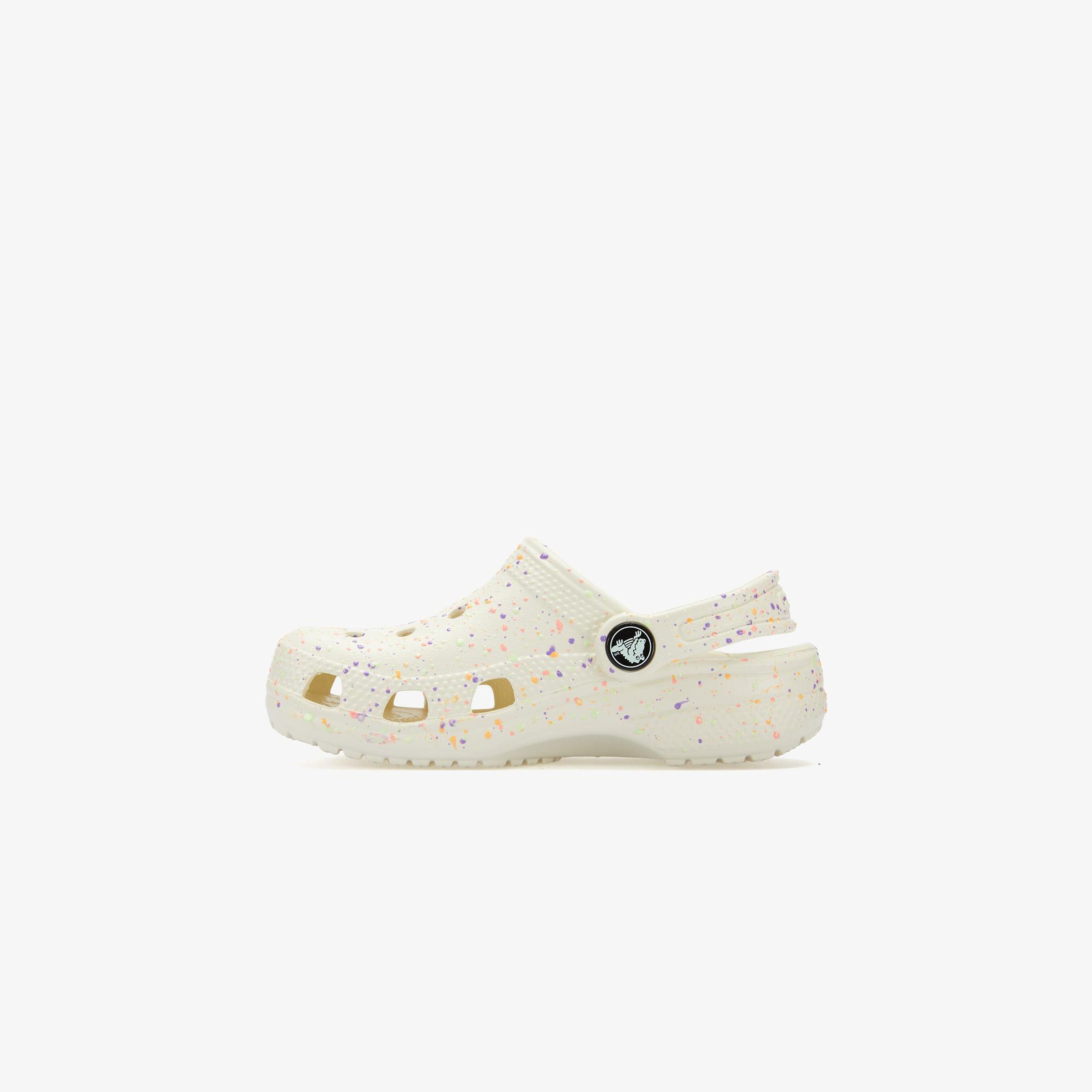Crocs Classic Glow Paint Splatter Çocuk Krem Rengi Terlik