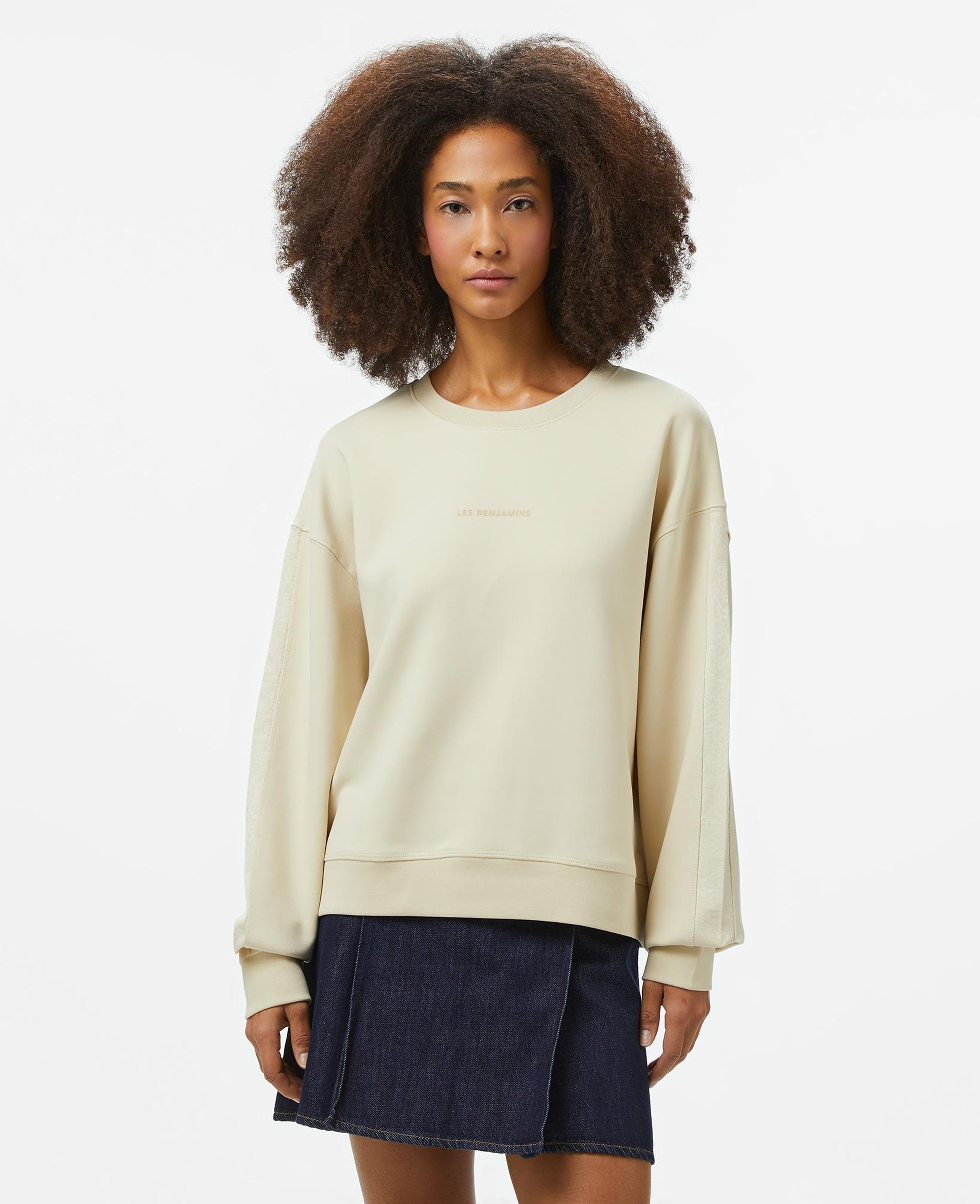 Les Benjamins Classics Kadın Krem Sweatshirt