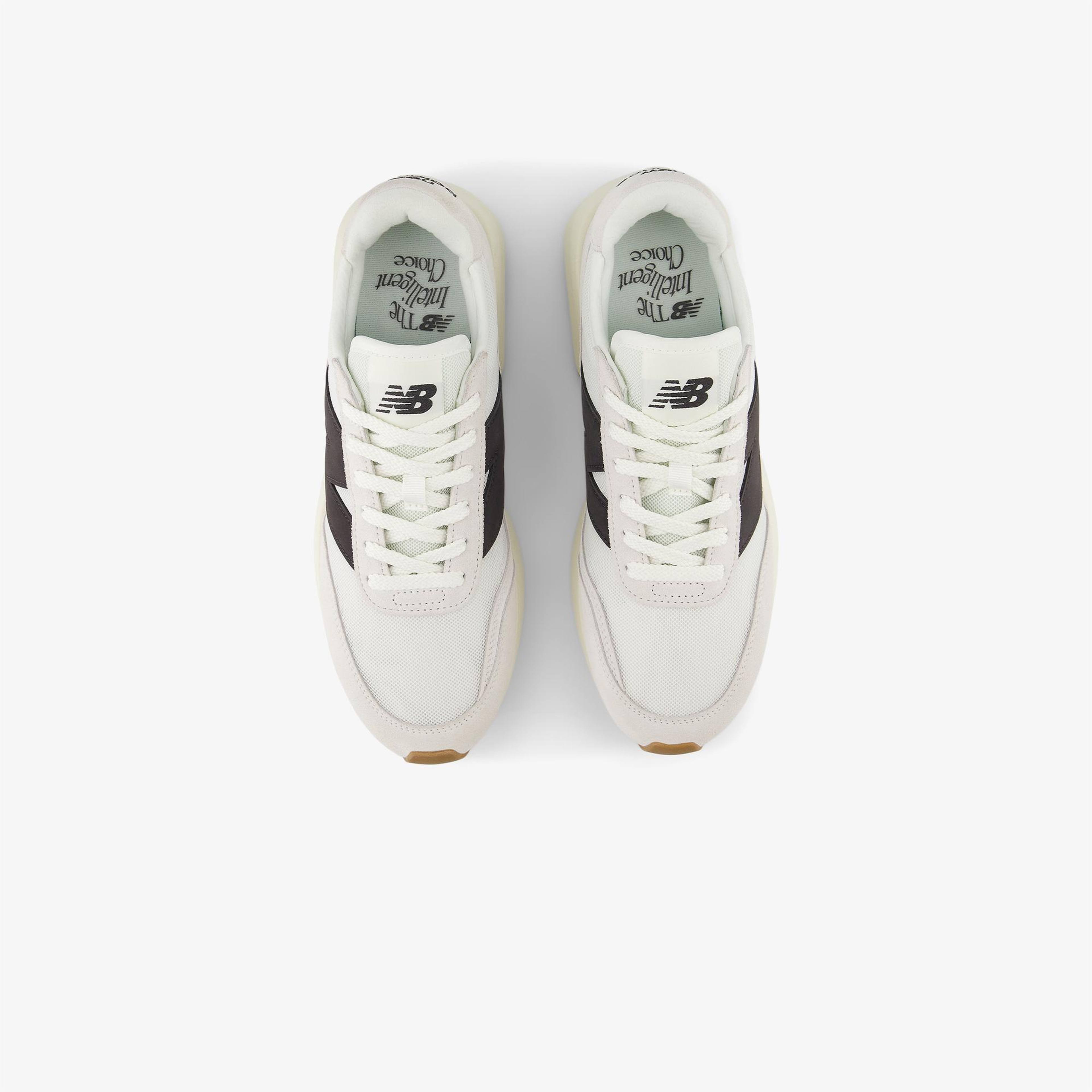 New Balance 370 Lifestyle   Kadın Beyaz Spor Ayakkabı