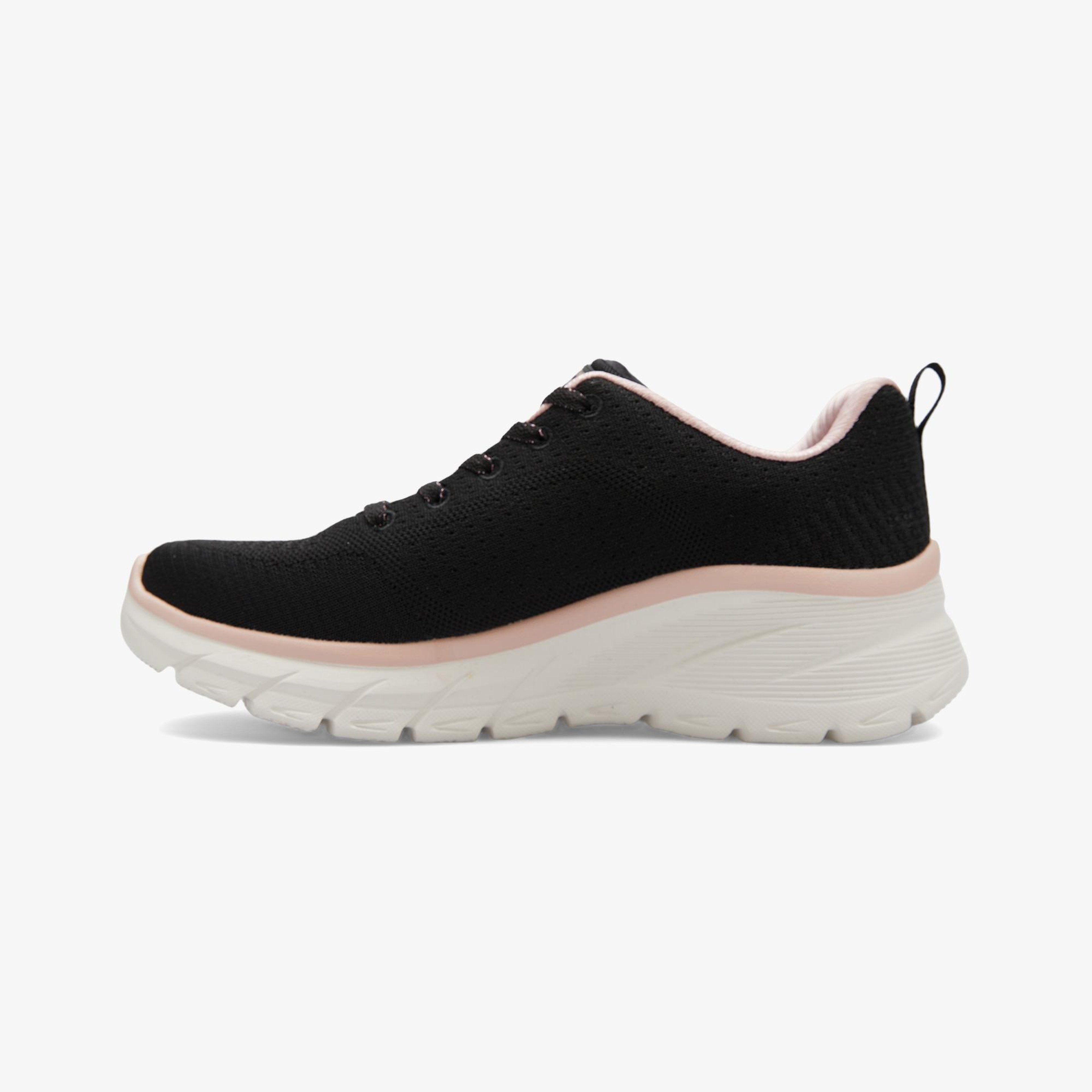 Skechers Fashion Fit Kadın Siyah Spor Ayakkabı
