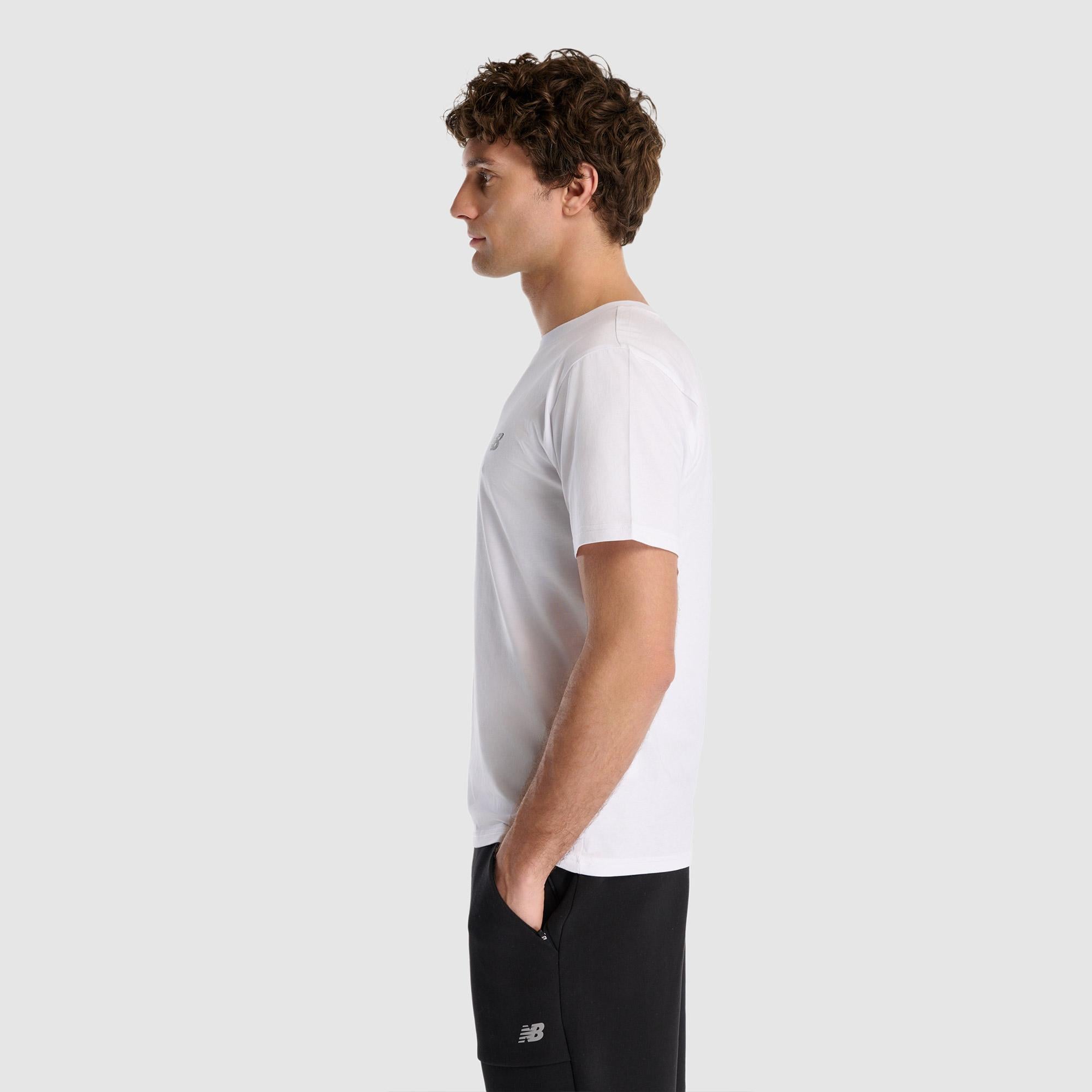 New Balance MNT1537 Lifestyle Erkek Beyaz T-Shirt