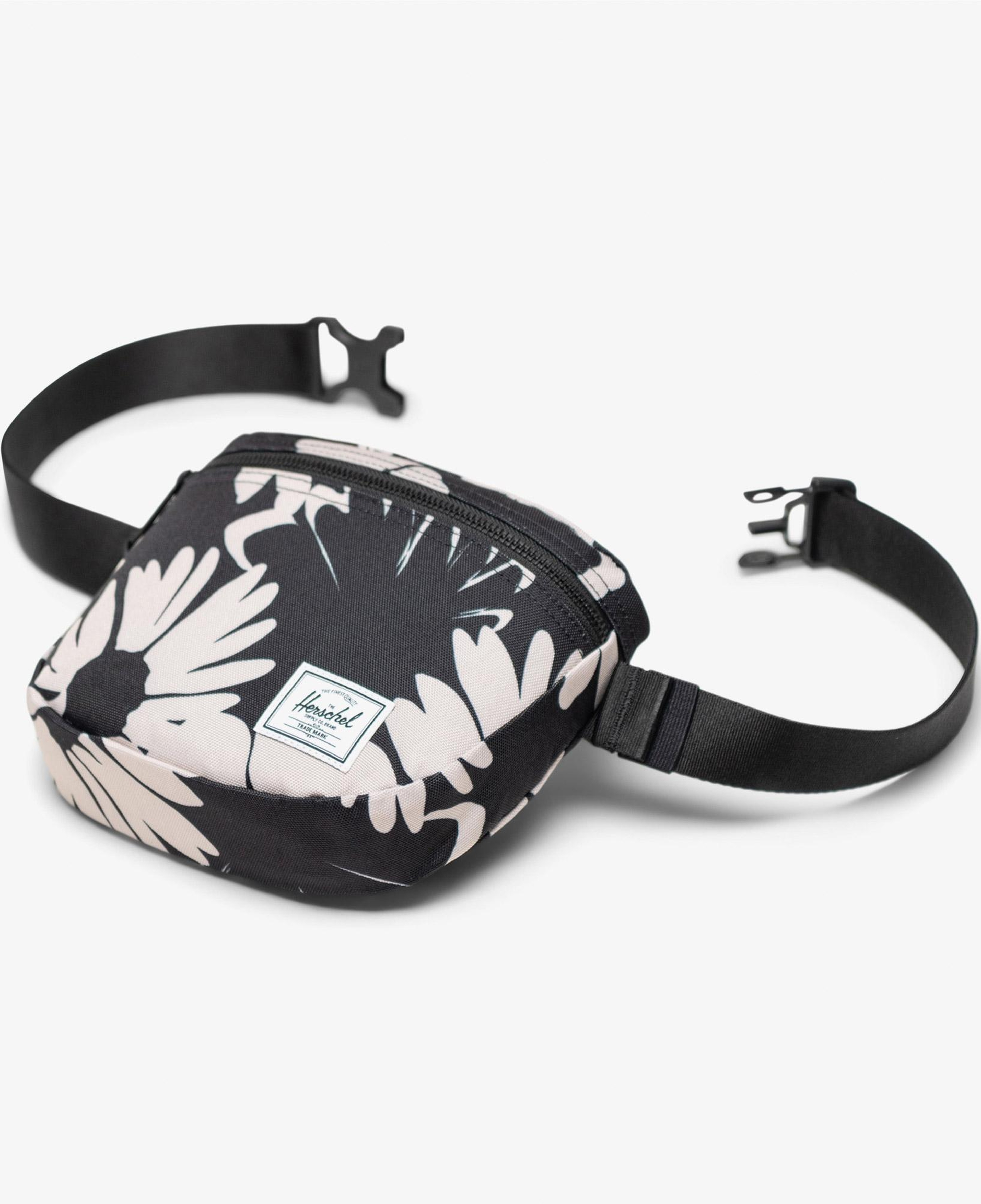 Herschel Settlement Flowers Unisex Siyah Bel Çantası