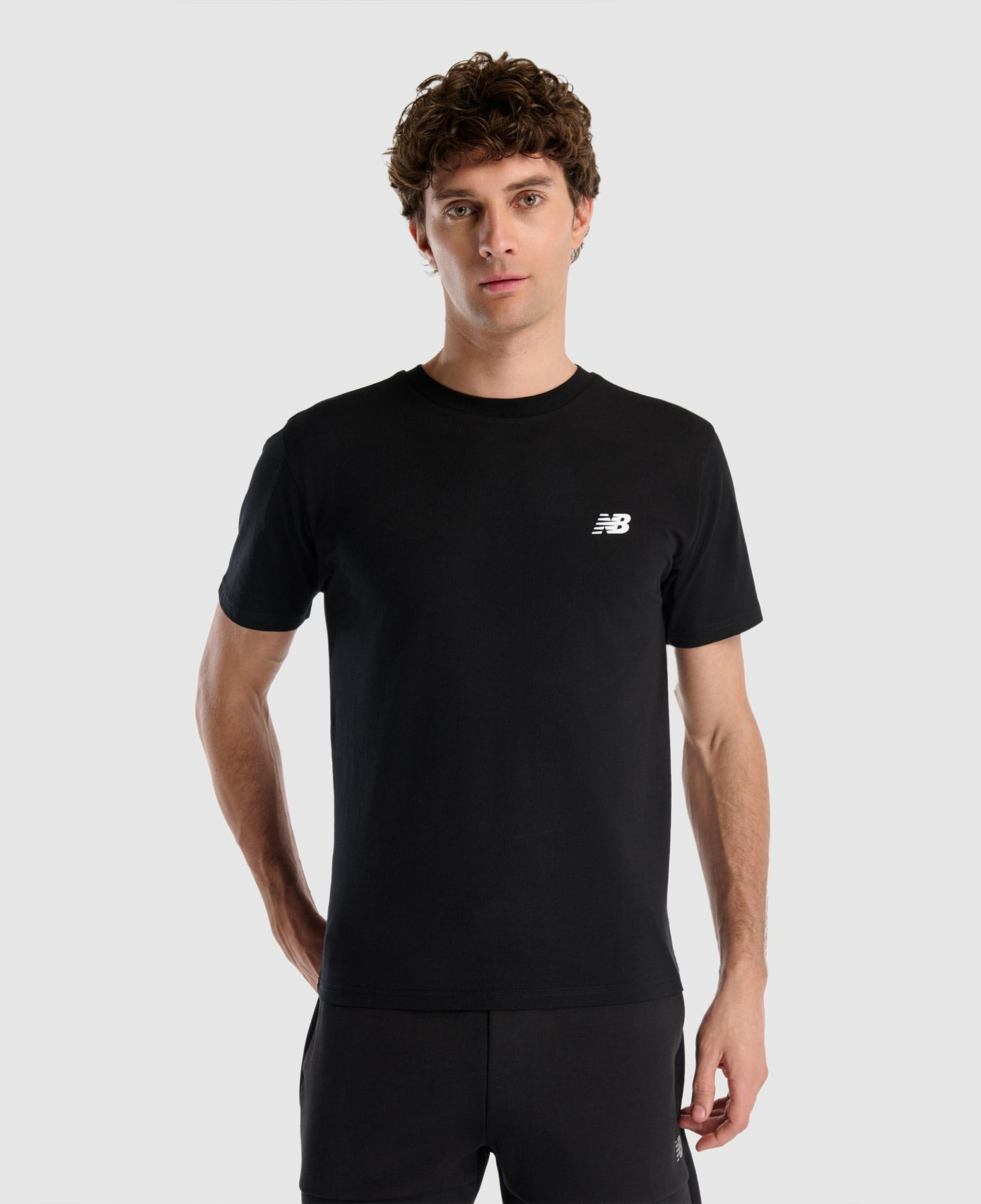 New Balance MNT1537 Lifestyle Erkek Siyah T-Shirt